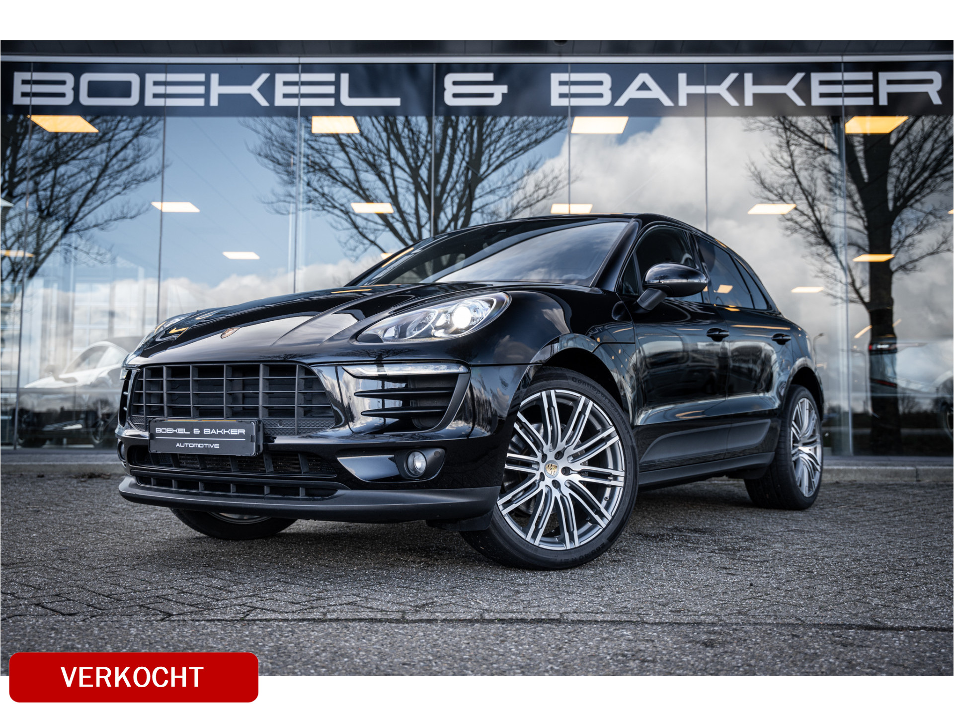 Porsche Macan 2.0 Turbo - 21inch - Luchtvering - Trekhaak - Camera Origineel NL - Dealer onderhouden - NAP!