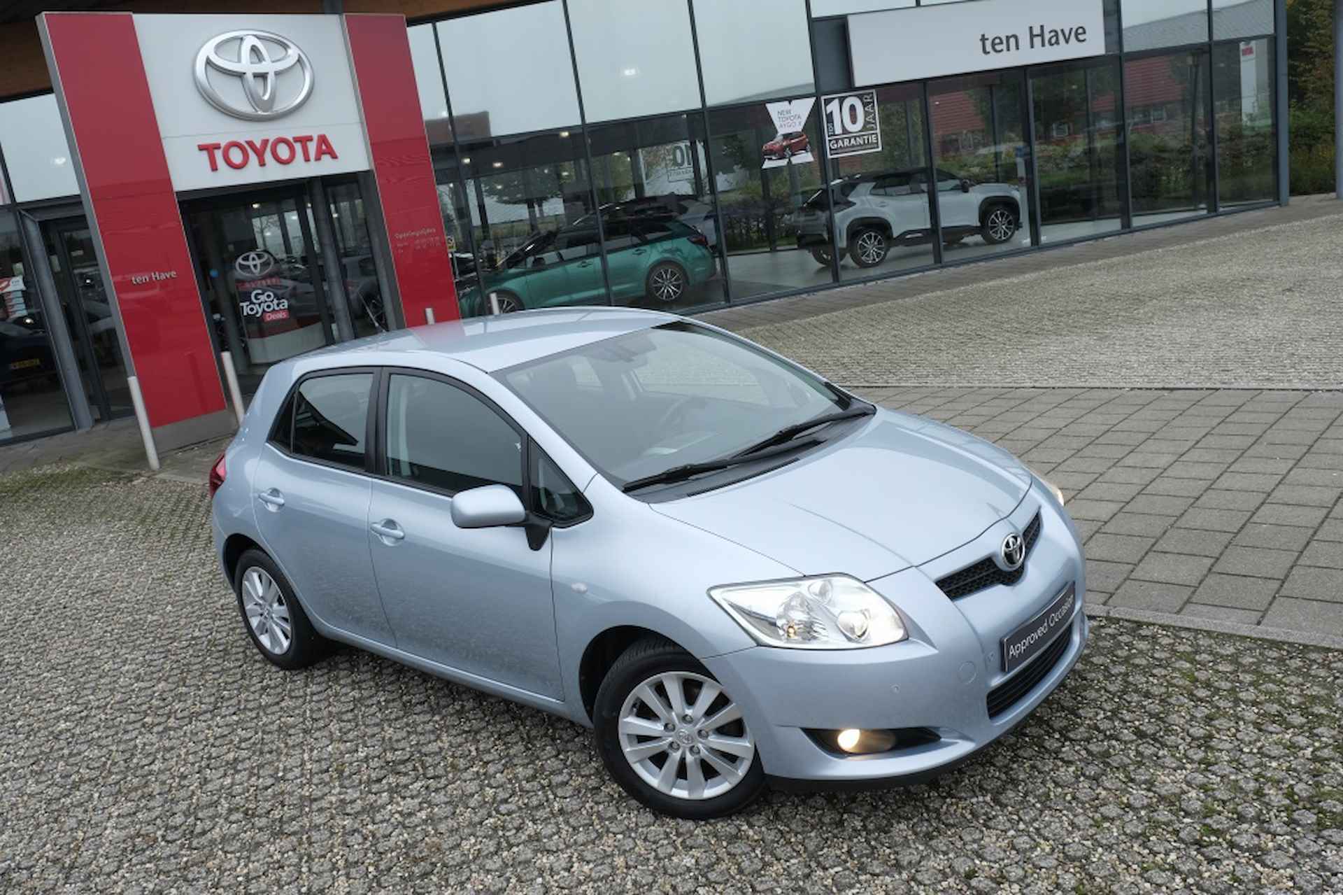 Toyota Auris 5-deurs 1.6-16V 124PK Luna | 1300kg Trekgewicht | Climate Contro - 31/38