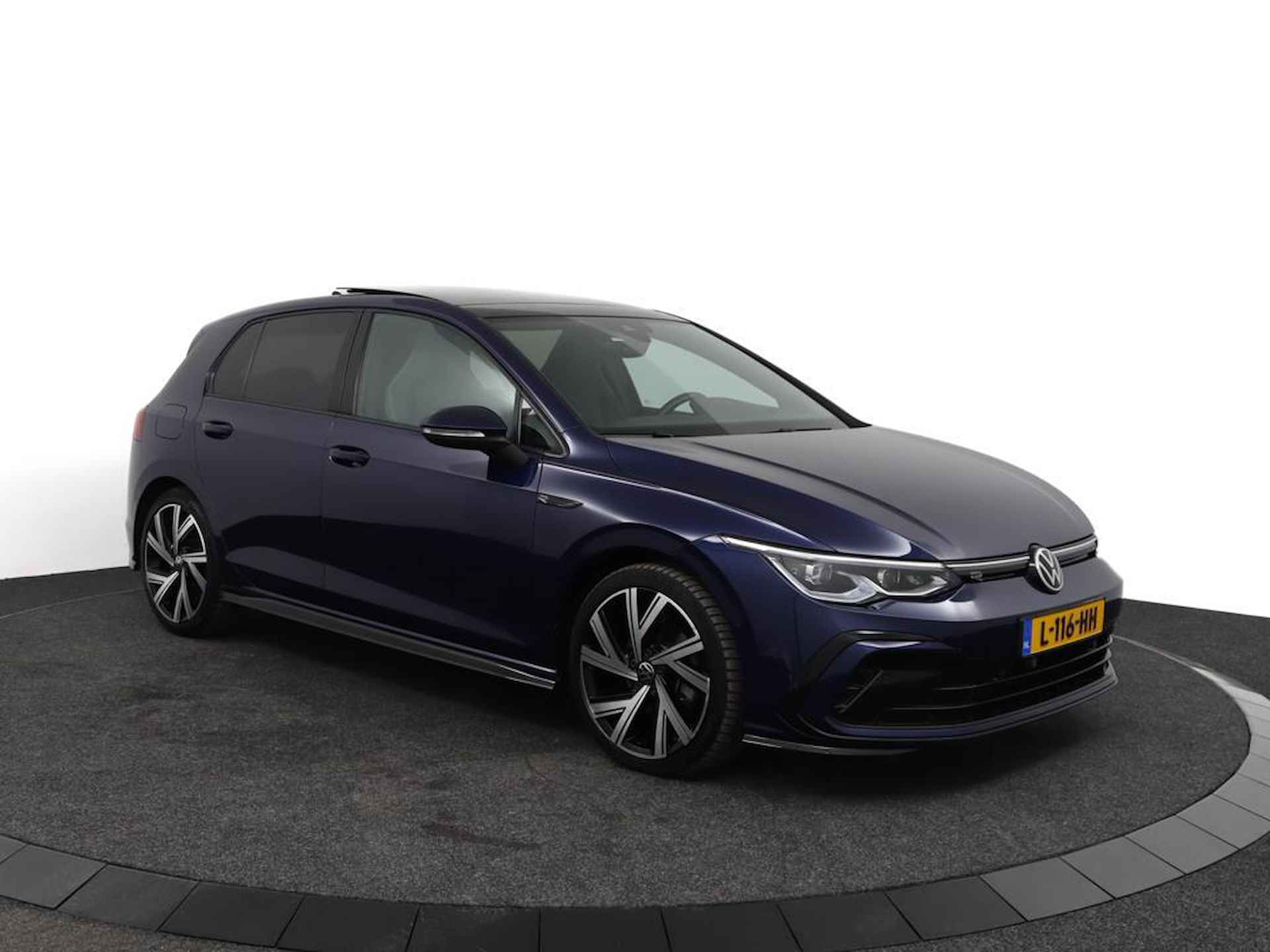 Volkswagen Golf 1.5 eTSI 150Pk Automaat R-Line  / Pano-Dak / Camera / Head-Up / Led - 12/46