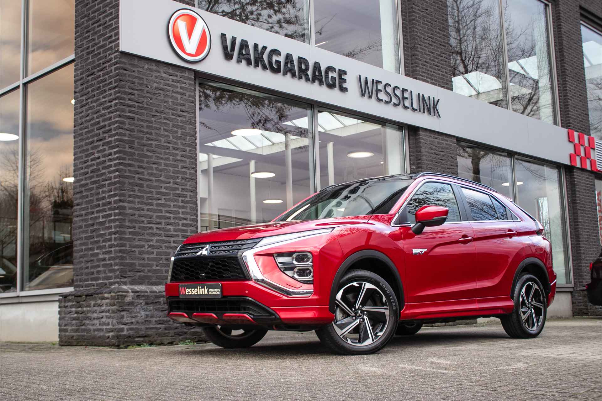 Mitsubishi Eclipse Cross 2.4 PHEV Instyle - All-in rijklrprs | leder | Apple cp/Android auto - 12/48