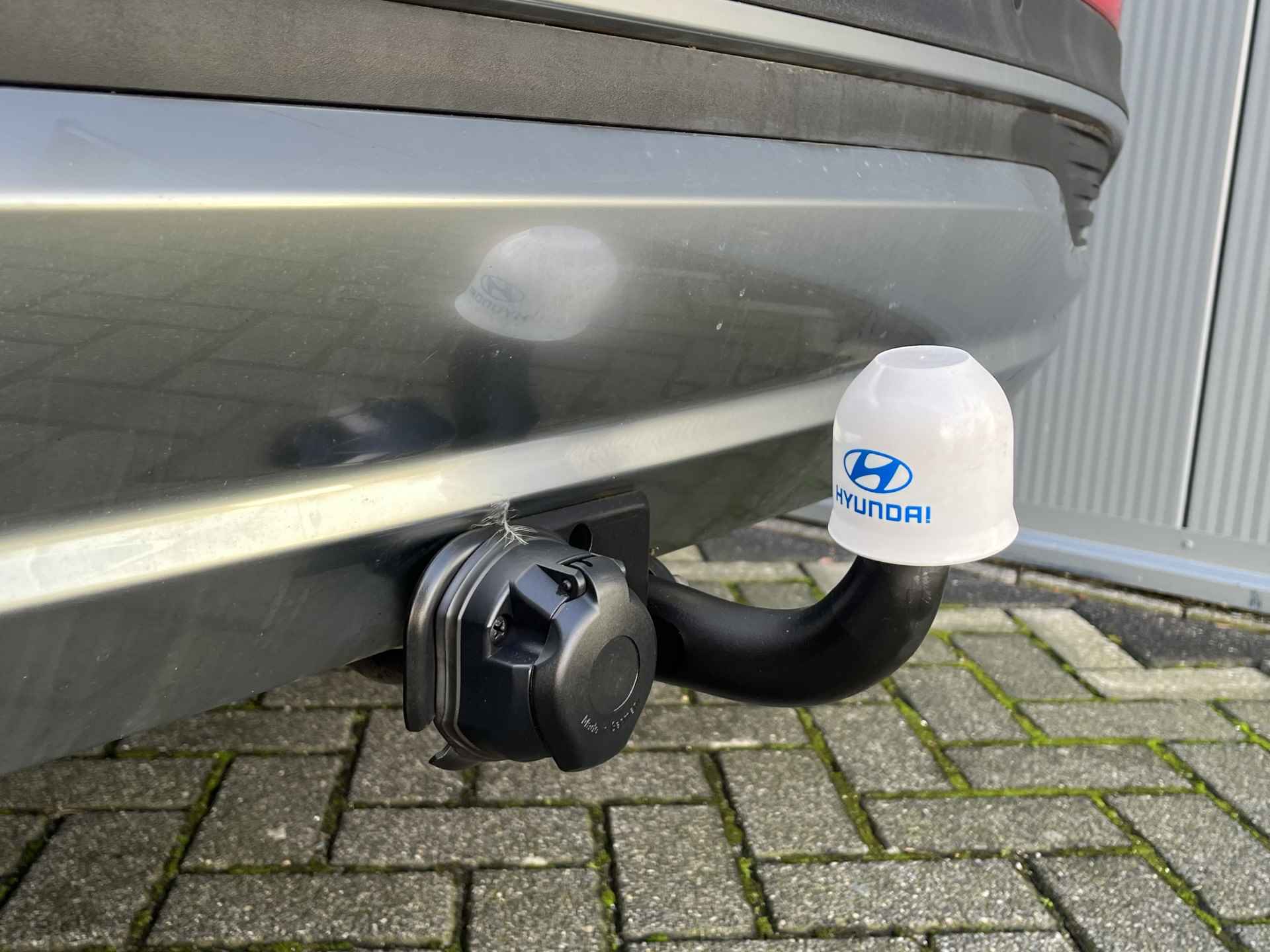 Hyundai Santa Fe 1.6 T-GDI PHEV 265pk Premium 7pers | 360 Camera | Dodehoek detectie | Leder | Stoelventilatie en Stoelverwarming | Elektrische a - 12/42