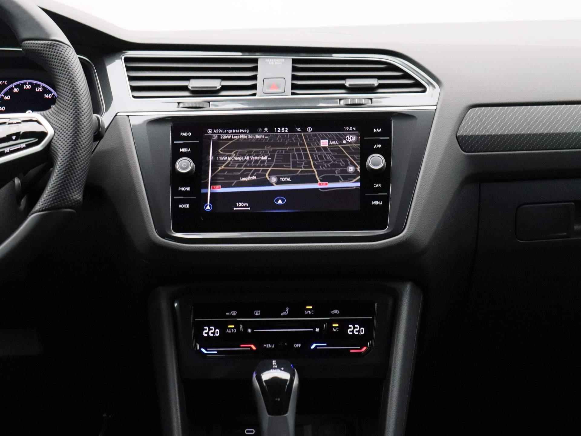 Volkswagen Tiguan 1.5 TSI R-Line Business+ 150 PK DSG | Apple Carplay | Android Auto | Navigatie | Adaptive Cruise Contro| 20'' Lichtmetalen velgen Suzuka | Sportonderstel | Achterklep Elektrisch | - 10/43