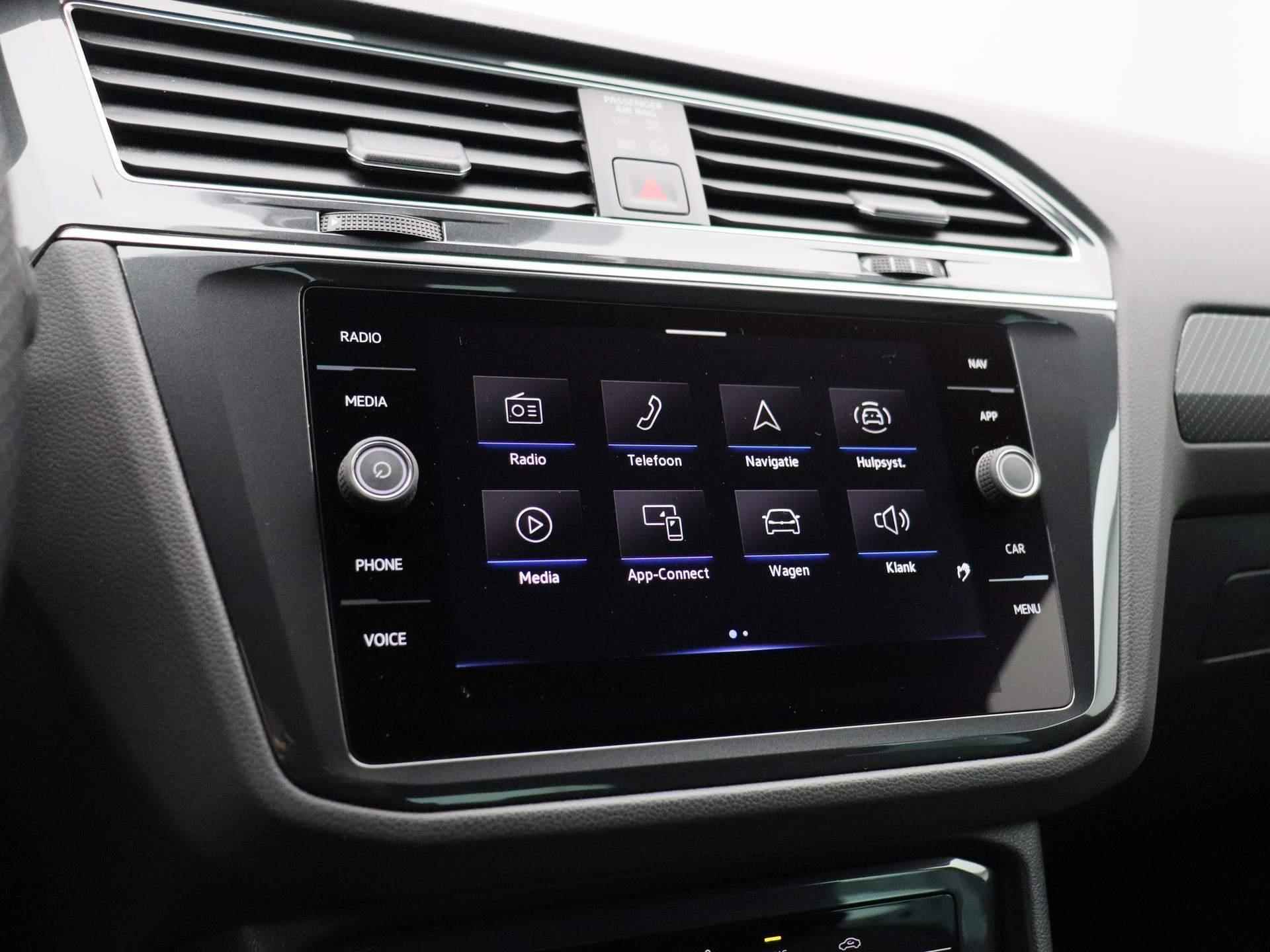 Volkswagen Tiguan 1.5 TSI R-Line Business+ 150 PK DSG | Apple Carplay | Android Auto | Navigatie | Adaptive Cruise Contro| 20'' Lichtmetalen velgen Suzuka | Sportonderstel | Achterklep Elektrisch | - 33/43