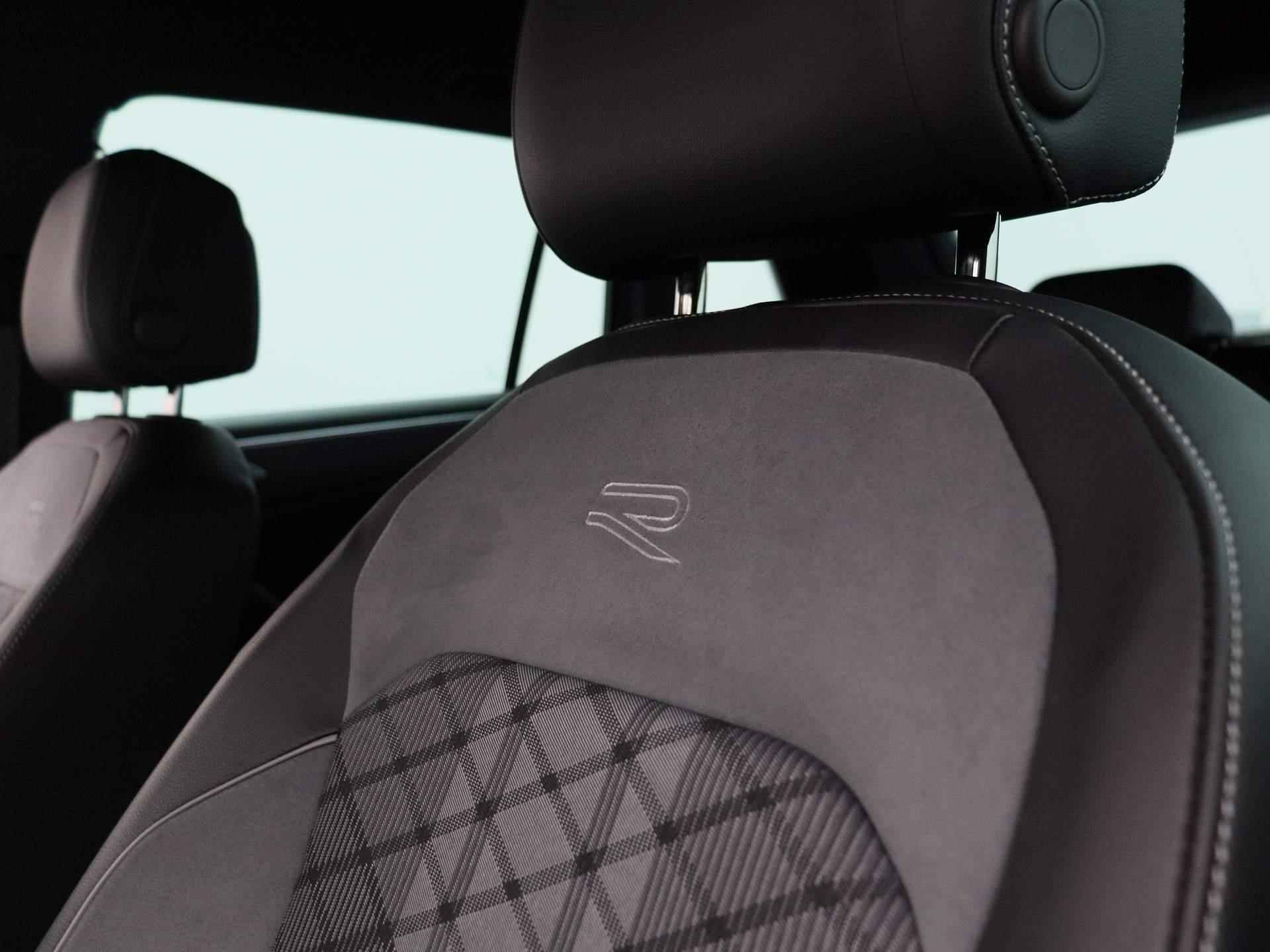 Volkswagen Tiguan 1.5 TSI R-Line Business+ 150 PK DSG | Apple Carplay | Android Auto | Navigatie | Adaptive Cruise Contro| 20'' Lichtmetalen velgen Suzuka | Sportonderstel | Achterklep Elektrisch | - 35/43