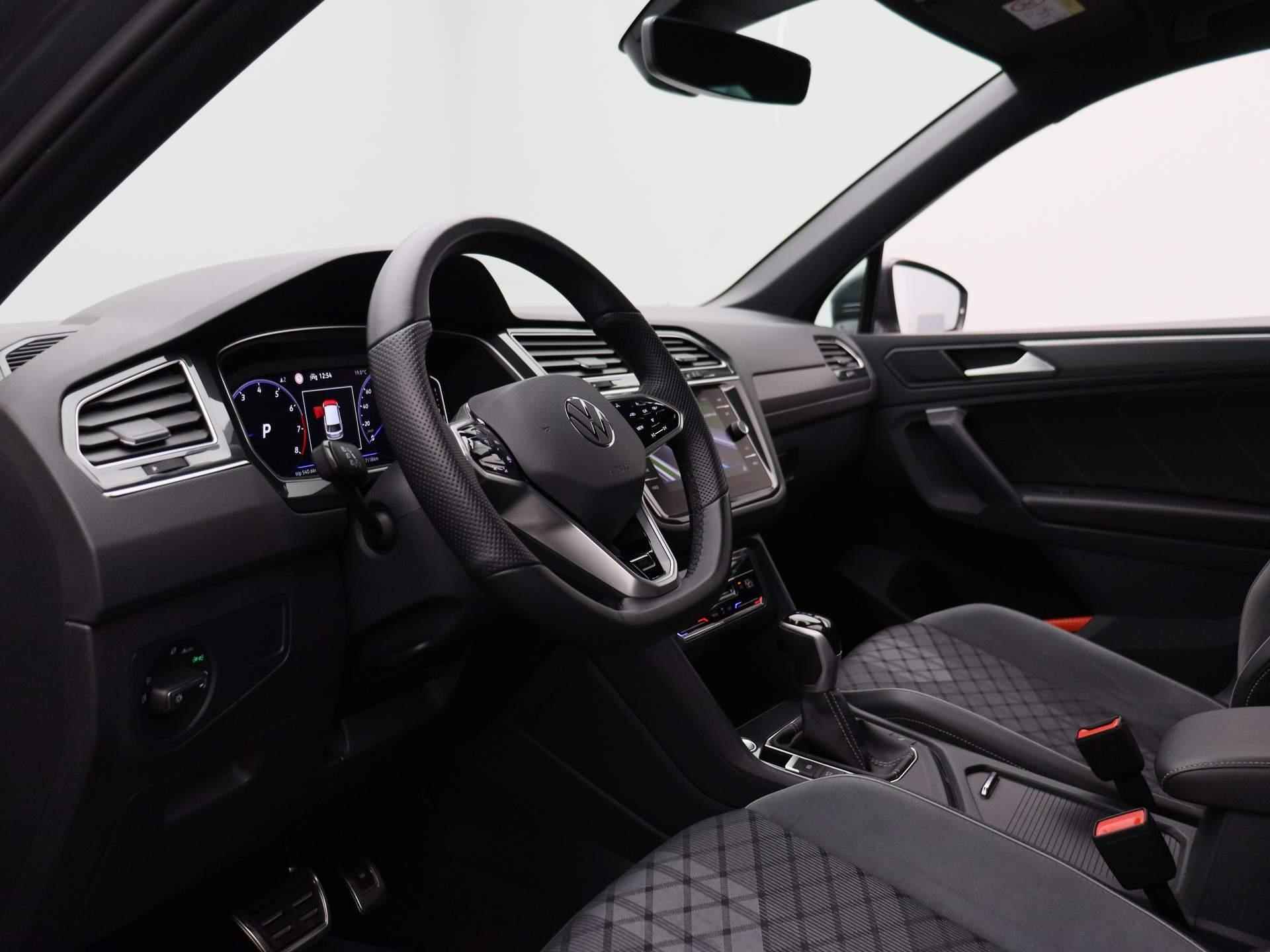 Volkswagen Tiguan 1.5 TSI R-Line Business+ 150 PK DSG | Apple Carplay | Android Auto | Navigatie | Adaptive Cruise Contro| 20'' Lichtmetalen velgen Suzuka | Sportonderstel | Achterklep Elektrisch | - 37/43