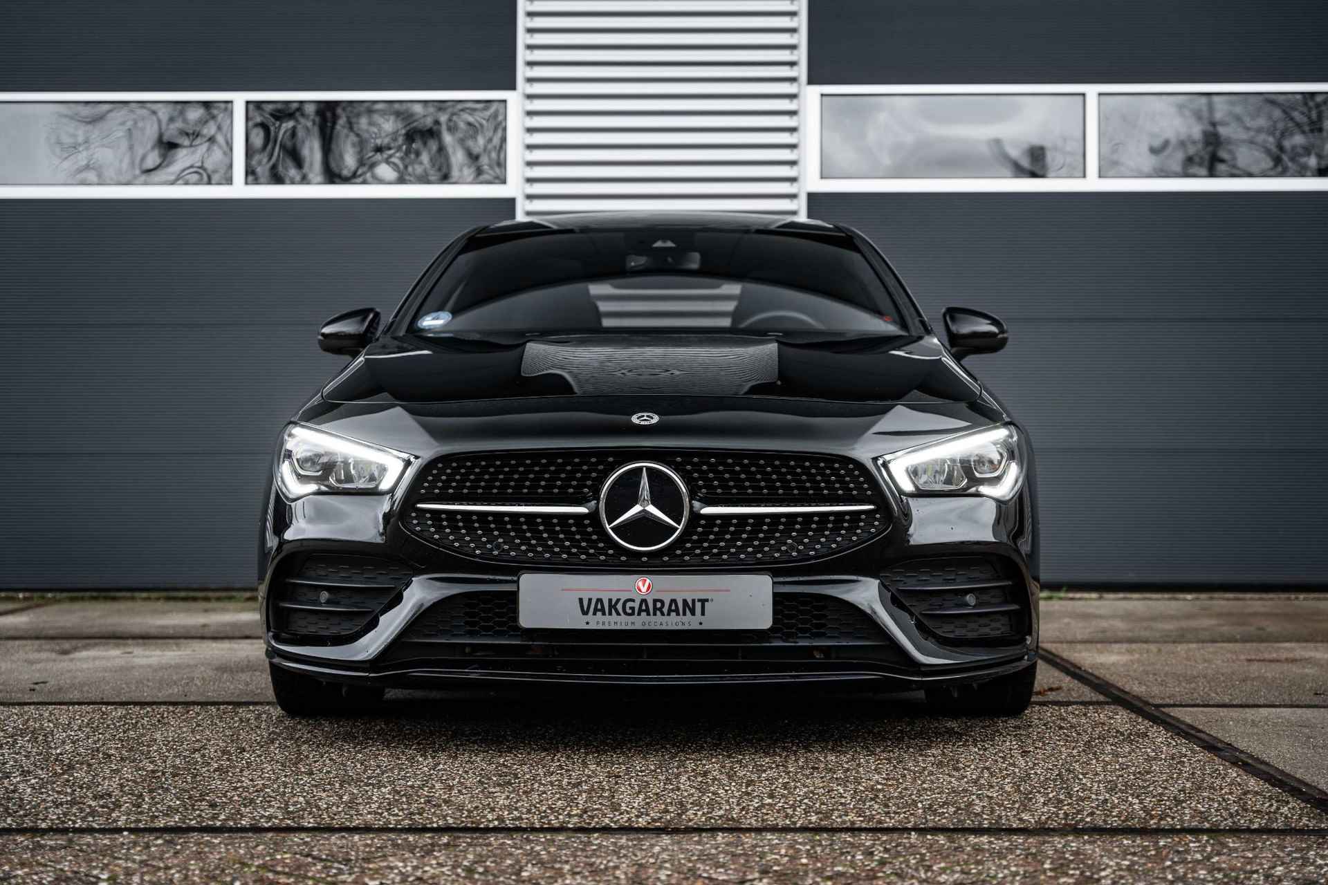 Mercedes-Benz CLA-klasse 220 d AMG Line |Panorama dak | Sfeer verlichting | Camera - 5/48