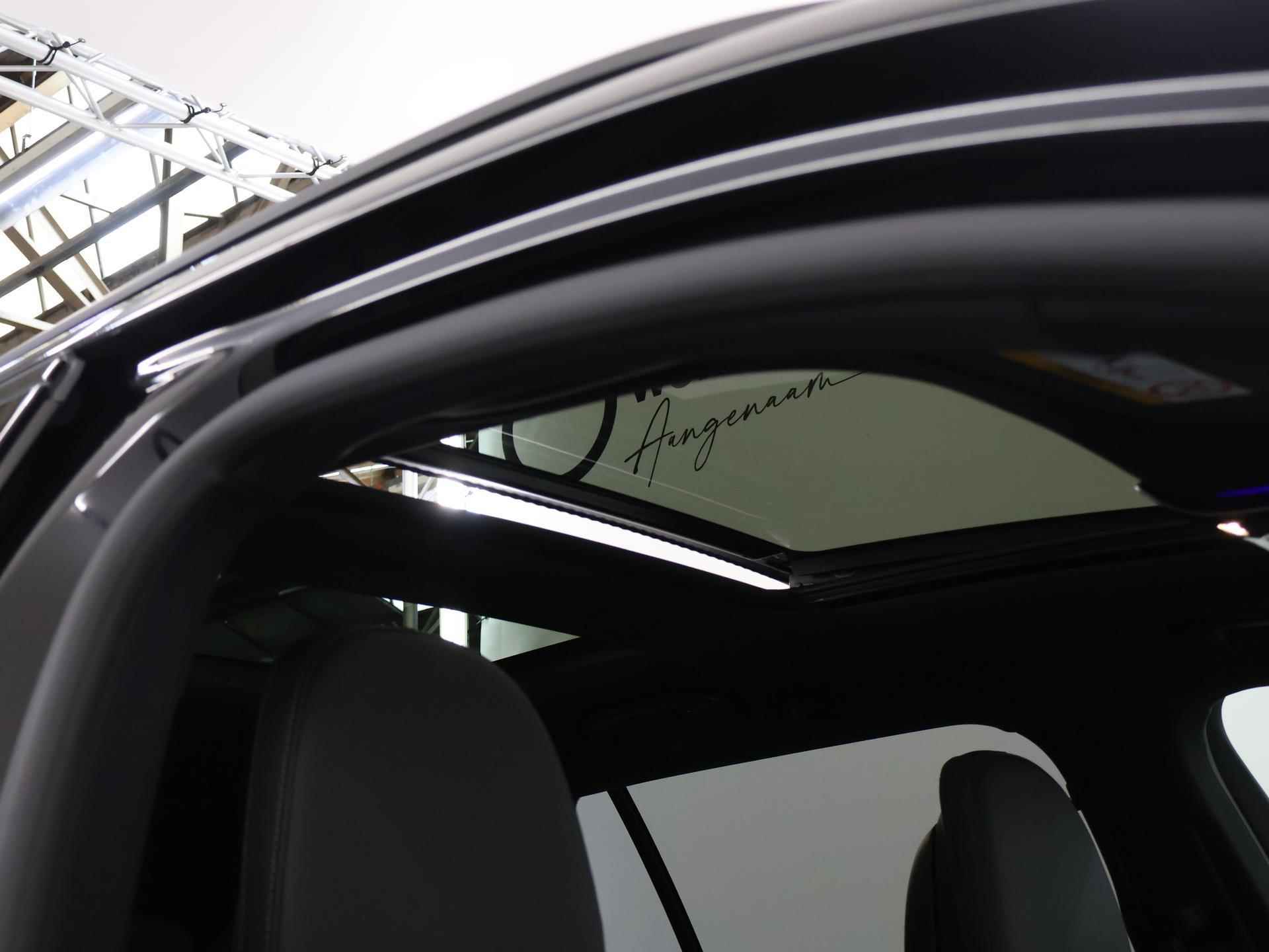Mercedes-Benz C-klasse Estate 300e AMG Line | Achteruitrijcamera | Memory pakket | Sfeerverlichting | Panoramaschuifdak | Stoelverwarming - 19/45