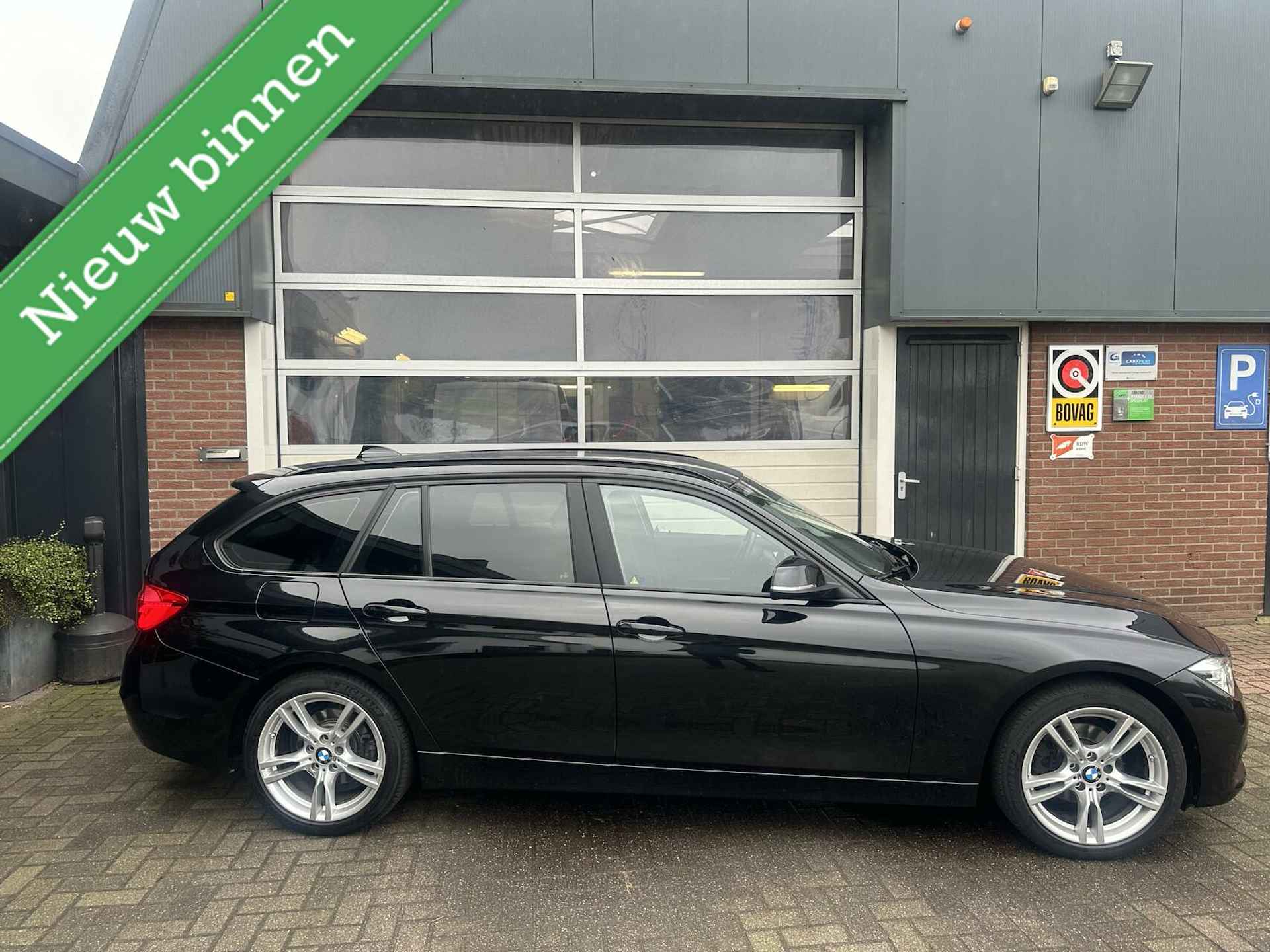 BMW 3-serie Touring 318i Executive ECC/NAVI/TH *ALL-IN PRIJS* - 3/25