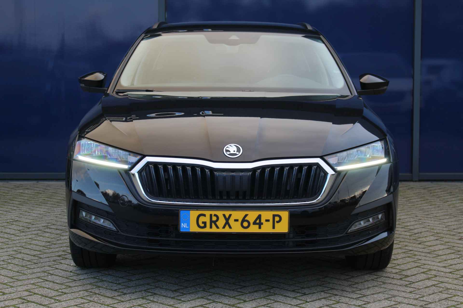 Škoda Octavia Combi 1.4 TSI iV PHEV Style BNS 204 PK | St. Verwarming | LED | Carplay | Climate & cruise contr. | Park Assist | 17" LMV | - 7/32