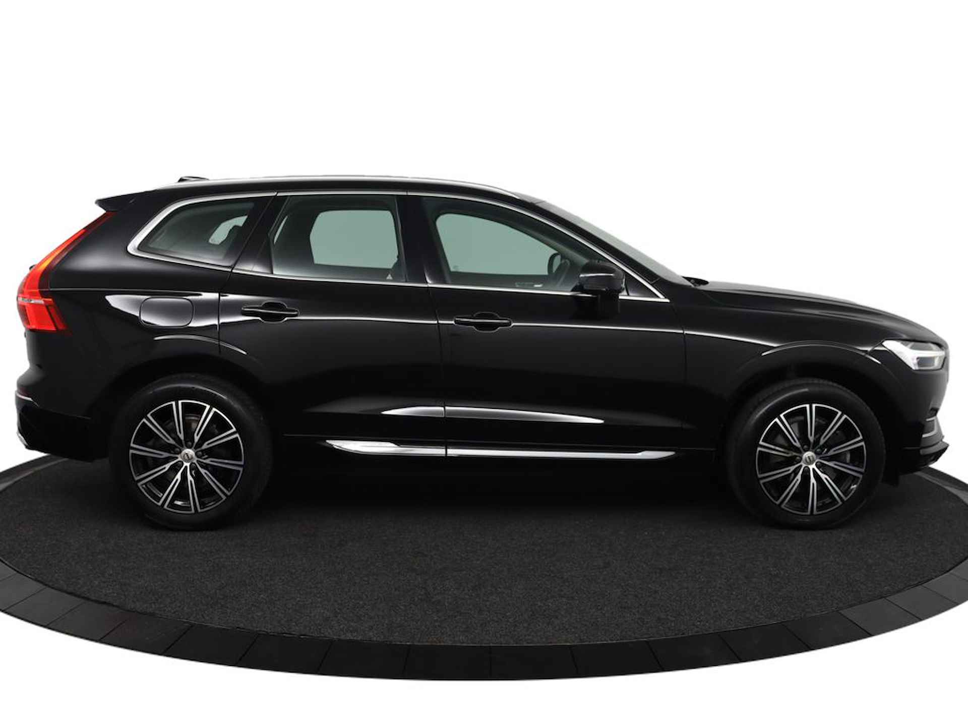 Volvo XC60 T5 Inscription | Adaptieve cruise control incl. BLIS | Stoel + Stuur verwarming | Achterbank verwarming | Trekhaak | Elektrisch - 12/51