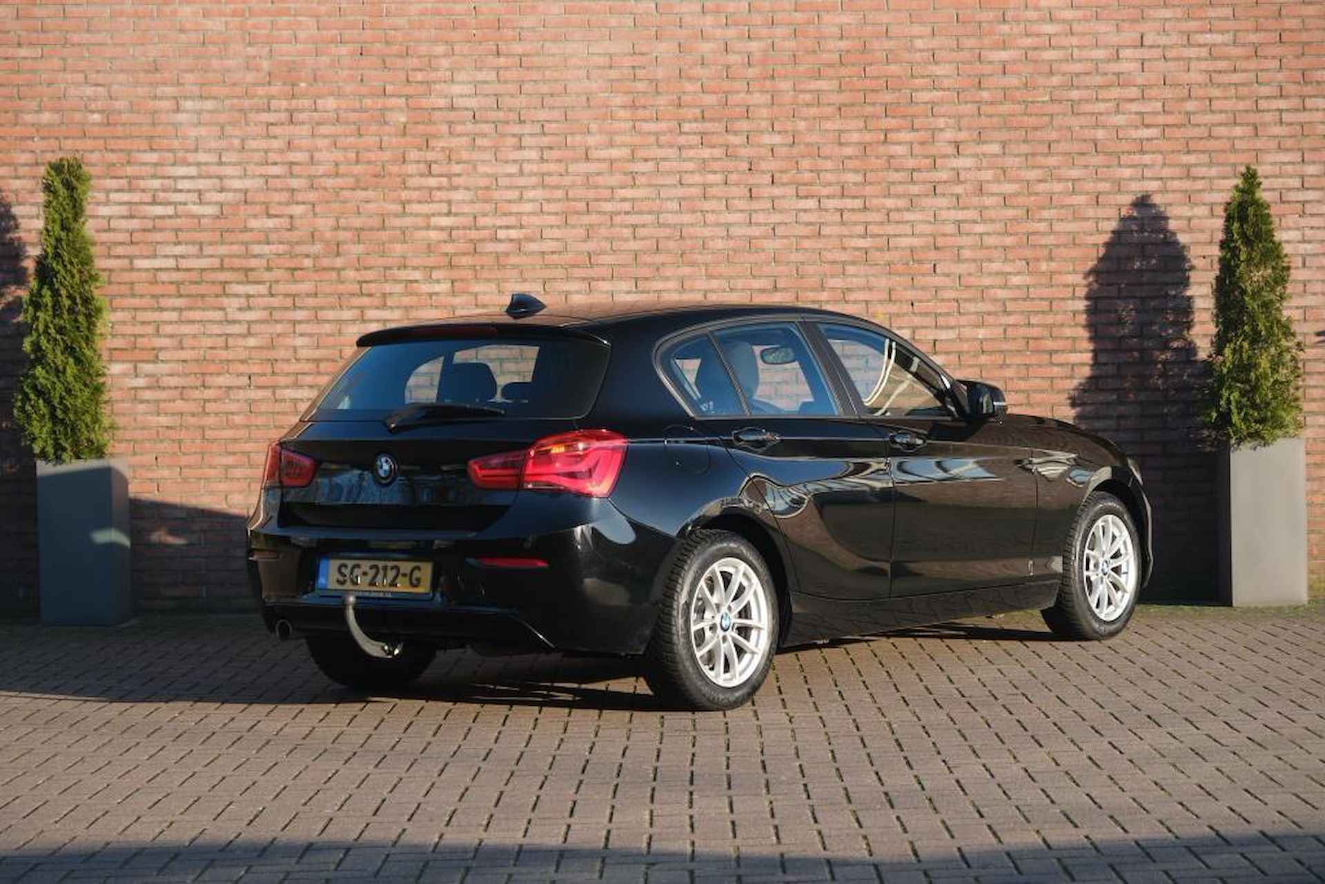 BMW 1-serie 116d 5-drs Executive | Navi | Climate | Cruise | PDC | Stoelverwarming - 31/34