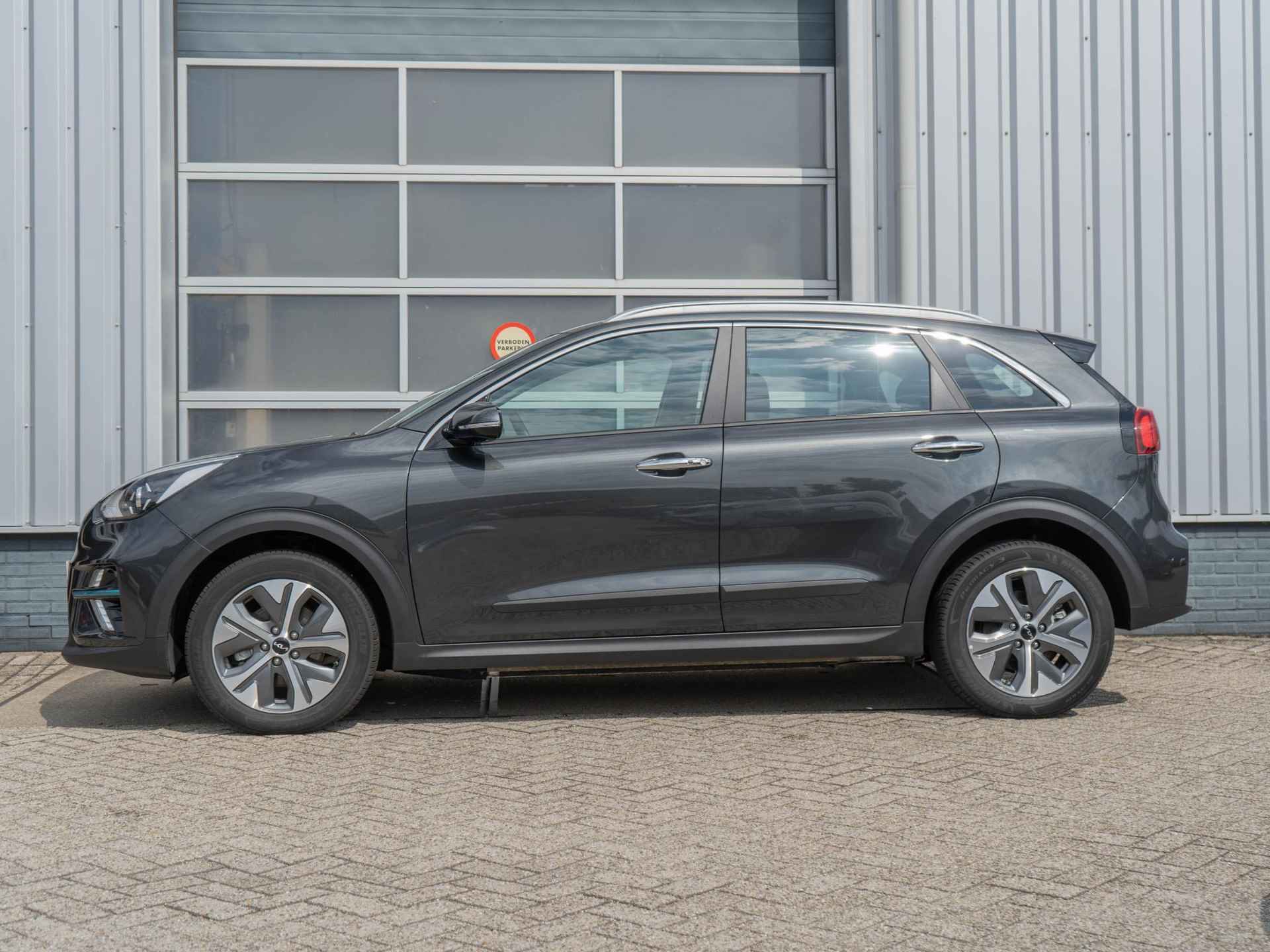 Kia e-Niro DynamicLine 64 kWh Carplay| Climate control | Navigatie| Keyless entry - 6/28