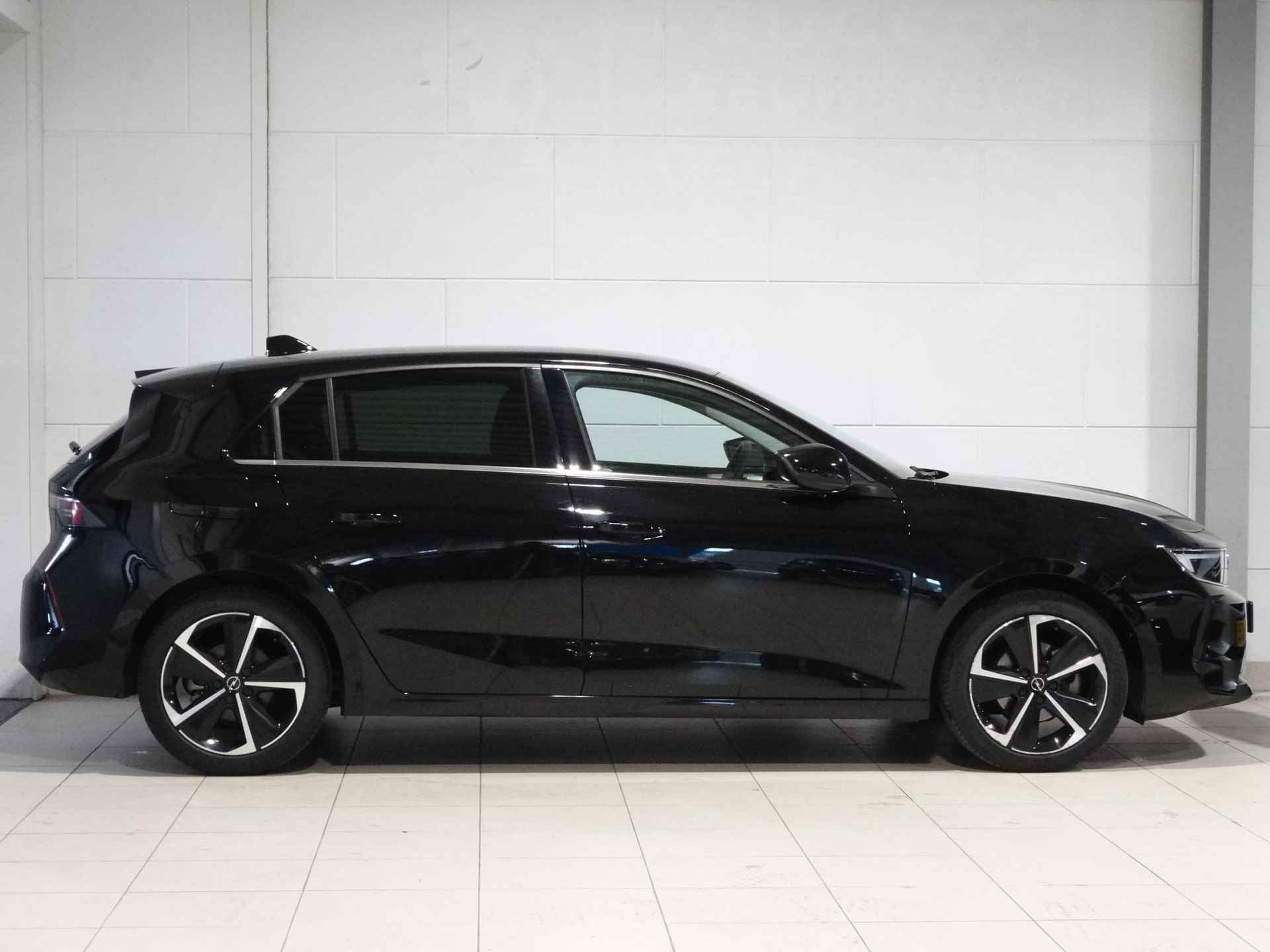 Opel Astra 1.2 Turbo 130pk Elegance Automaat |AGR-STOEL|ADAPTIVE CRUISE|PURE PANEL|NAVI|ACHTERUITRIJCAMERA|DODEHOEK|DRIVE ASSIST|ISOFIX|LEVEL 3| - 11/56