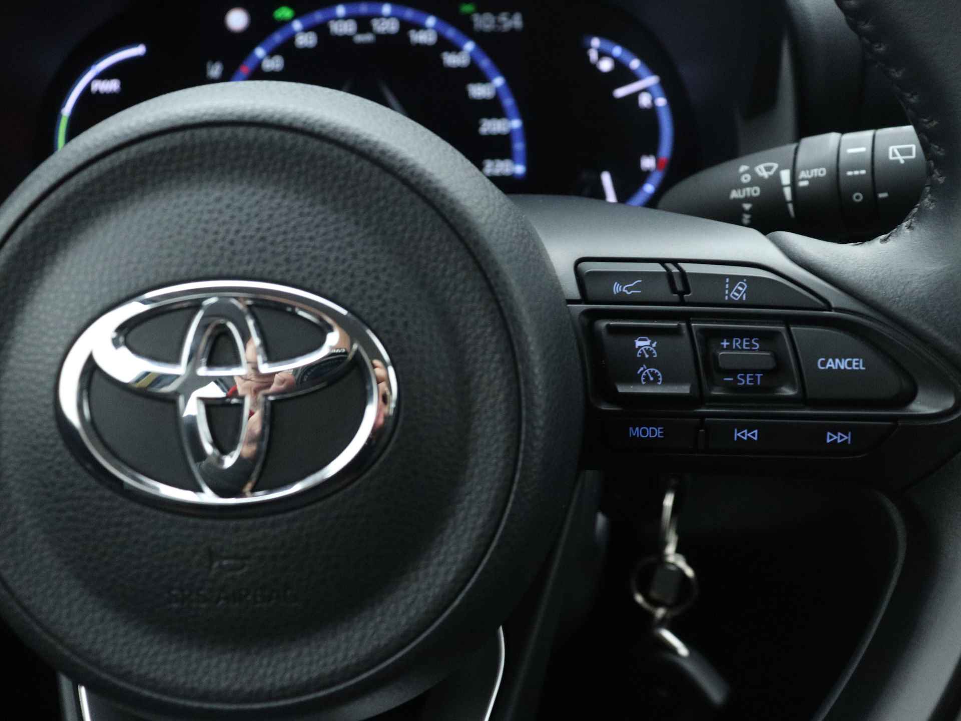 Toyota Yaris Cross 1.5 Hybrid Business Limited | Navigatie | Camera | Lane-Assist | - 23/46