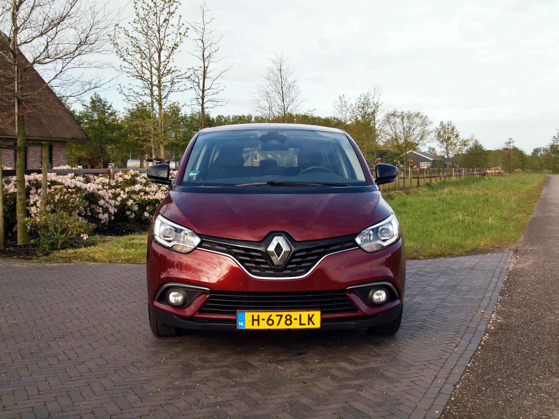 Renault Scénic 1.3 TCe Limited | Cruise Control | Navi | Parkeersensoren | Trekhaak | - 10/28