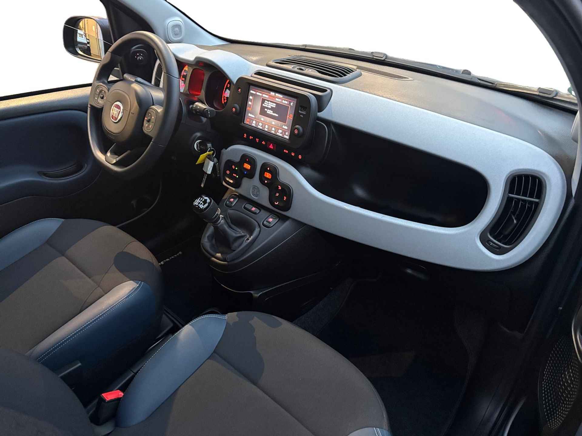 Fiat Panda 1.0 Hybrid City Cross | Cruise Control | Climate Control | Carplay/Navigatie | Trekhaak | - 13/25