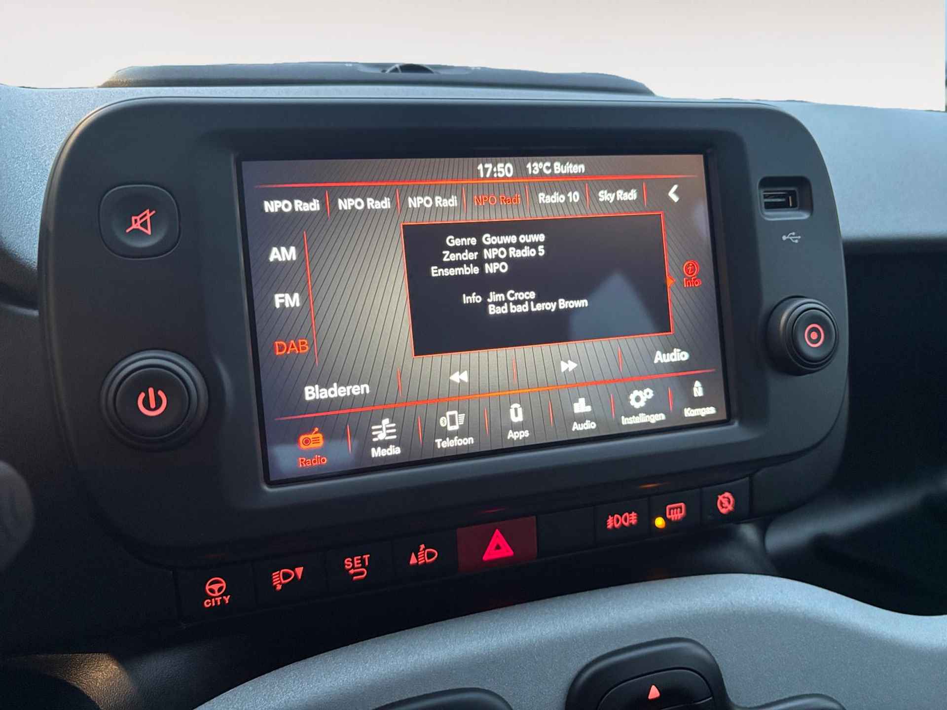 Fiat Panda 1.0 Hybrid City Cross | Cruise Control | Climate Control | Carplay/Navigatie | Trekhaak | - 16/25