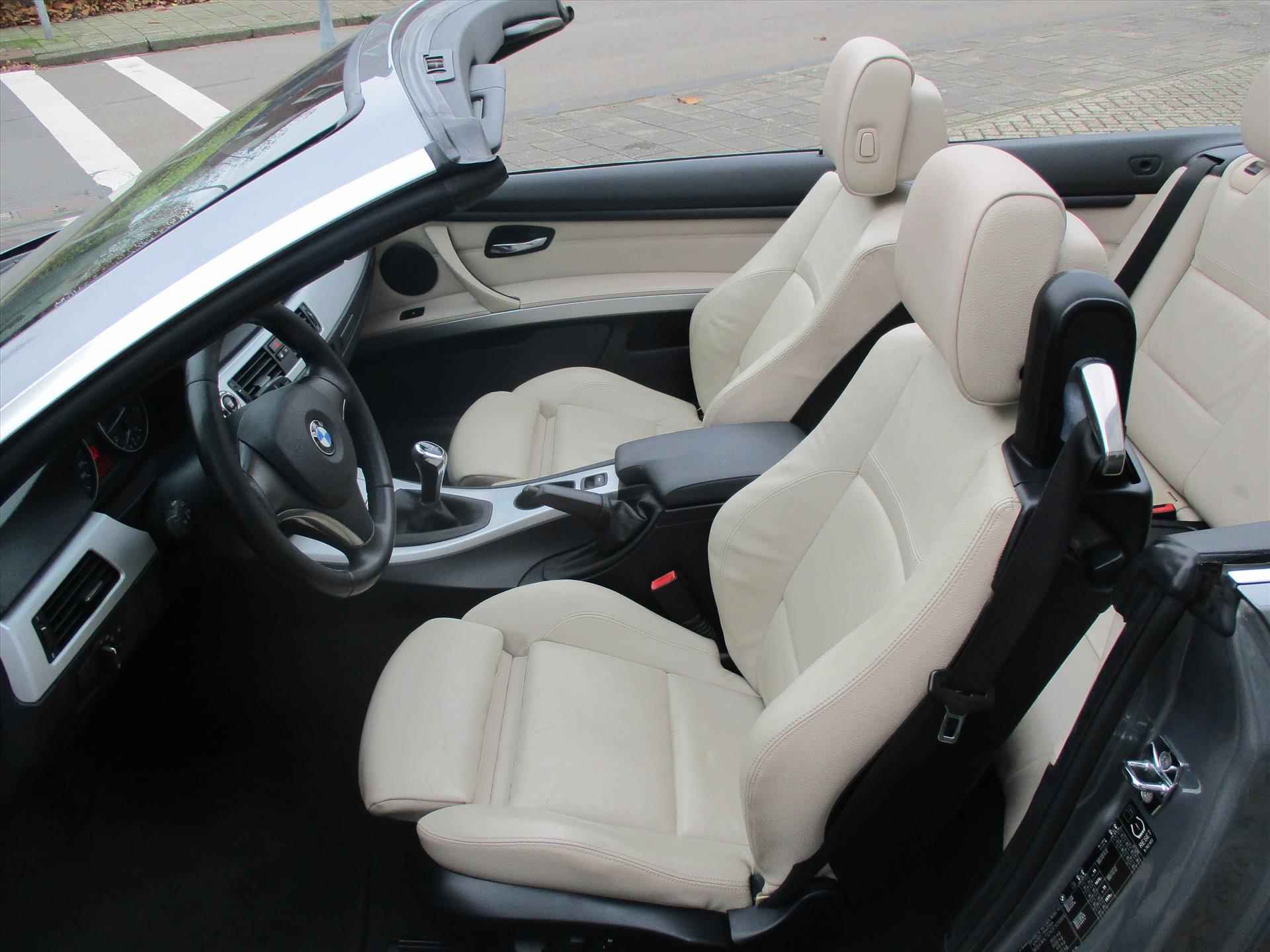 BMW 3-Serie (e90) 2.0 I 320 CABRIO 125KW Executive / Lederen interieur - 9/16