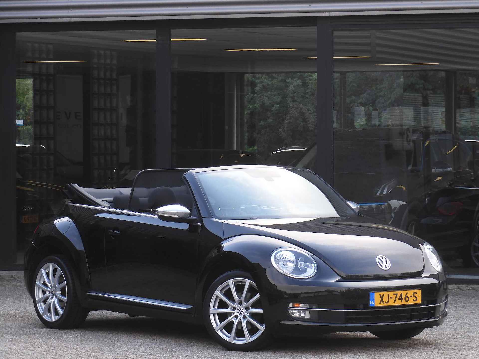 Volkswagen Beetle CABRIO 1.2TSi CLUB EDITION/ NAVI/ PDC V+A - 26/30