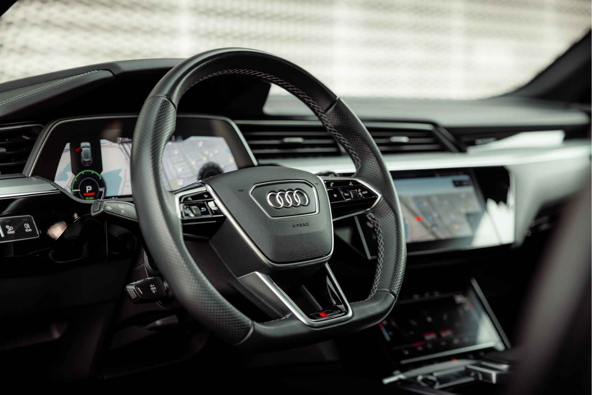 Audi e-tron 50 quattro S edition 71 kWh | Panoramadak | Leder Valcona | Bang & Olufsen | Optiek zwart | 21" LM velgen - 20/34