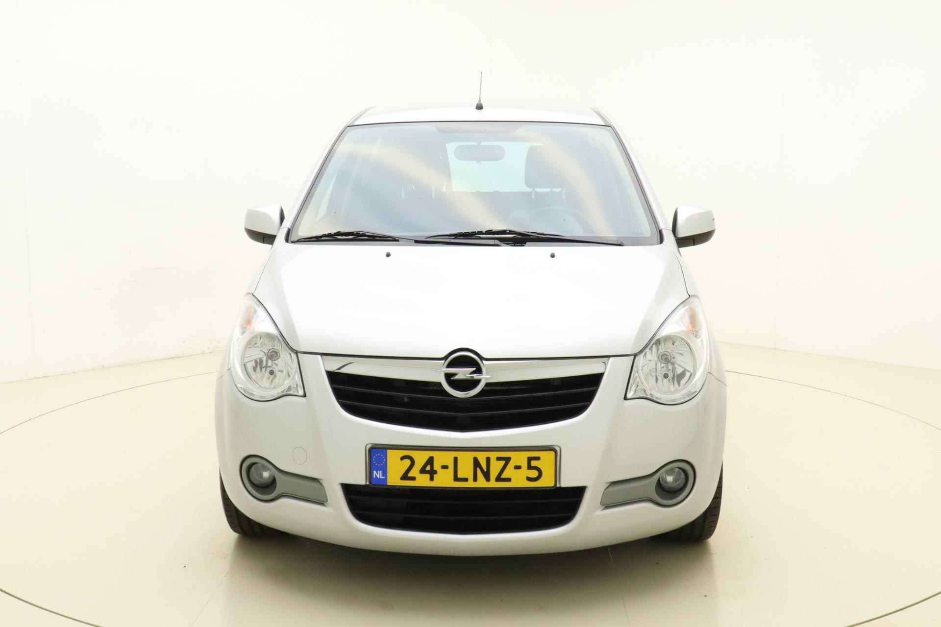 Opel Agila 1.0 Edition | Airco | Trekhaak | Lichtmetalen velgen | Getint glas | Hoge instap | Weinig kilometers - 7/30