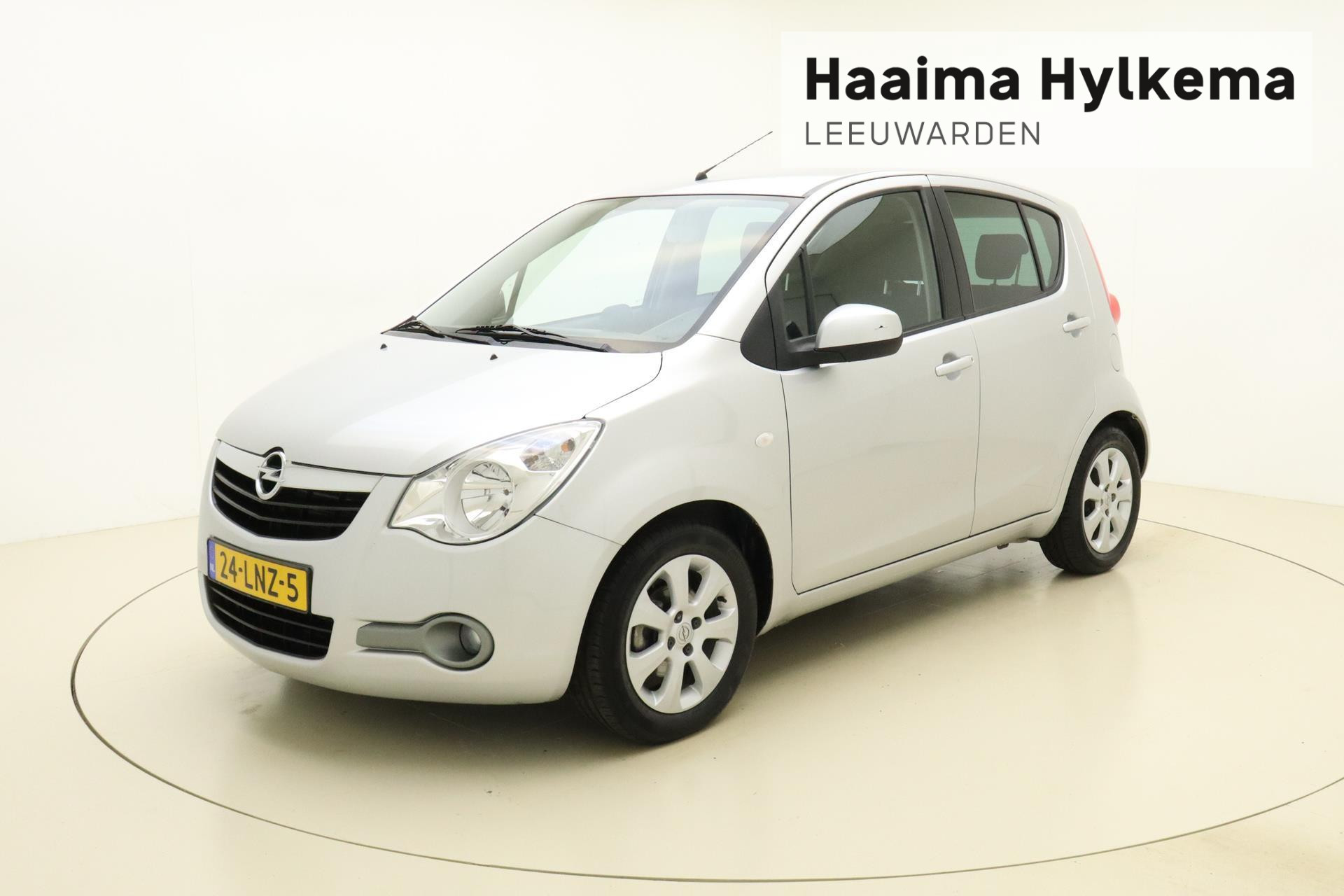 Opel Agila 1.0 Edition | Airco | Trekhaak | Lichtmetalen velgen | Getint glas | Hoge instap | Weinig kilometers bij viaBOVAG.nl