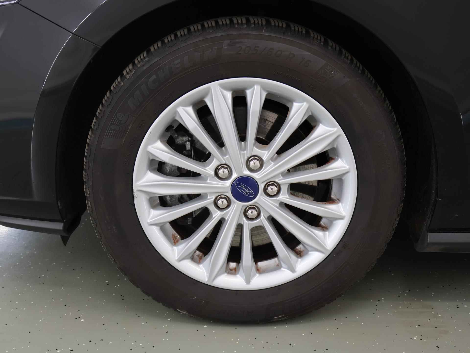 Ford Focus 1.0 EcoBoost Titanium Business | Cruise Control | Lichtmet. Velgen | Climate Control | Navigatie | - 37/38