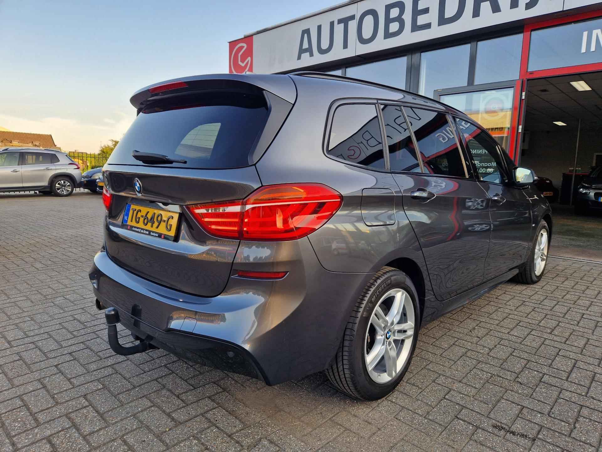 BMW 2-serie Gran Tourer 218i 7p. M Sport Pakket | High Executive | Trekhaak | 7 persoons - 10/31