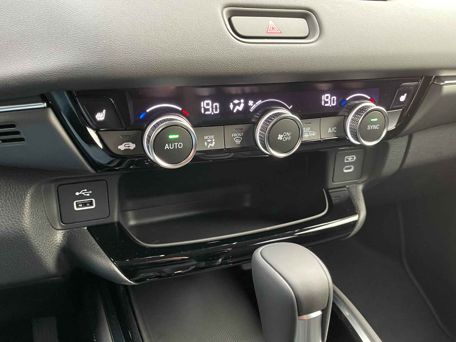 Honda HR-V 1.5 e:HEV Automaat Advance Plus | Elektr. Achterklep | Carplay & Android - 24/28