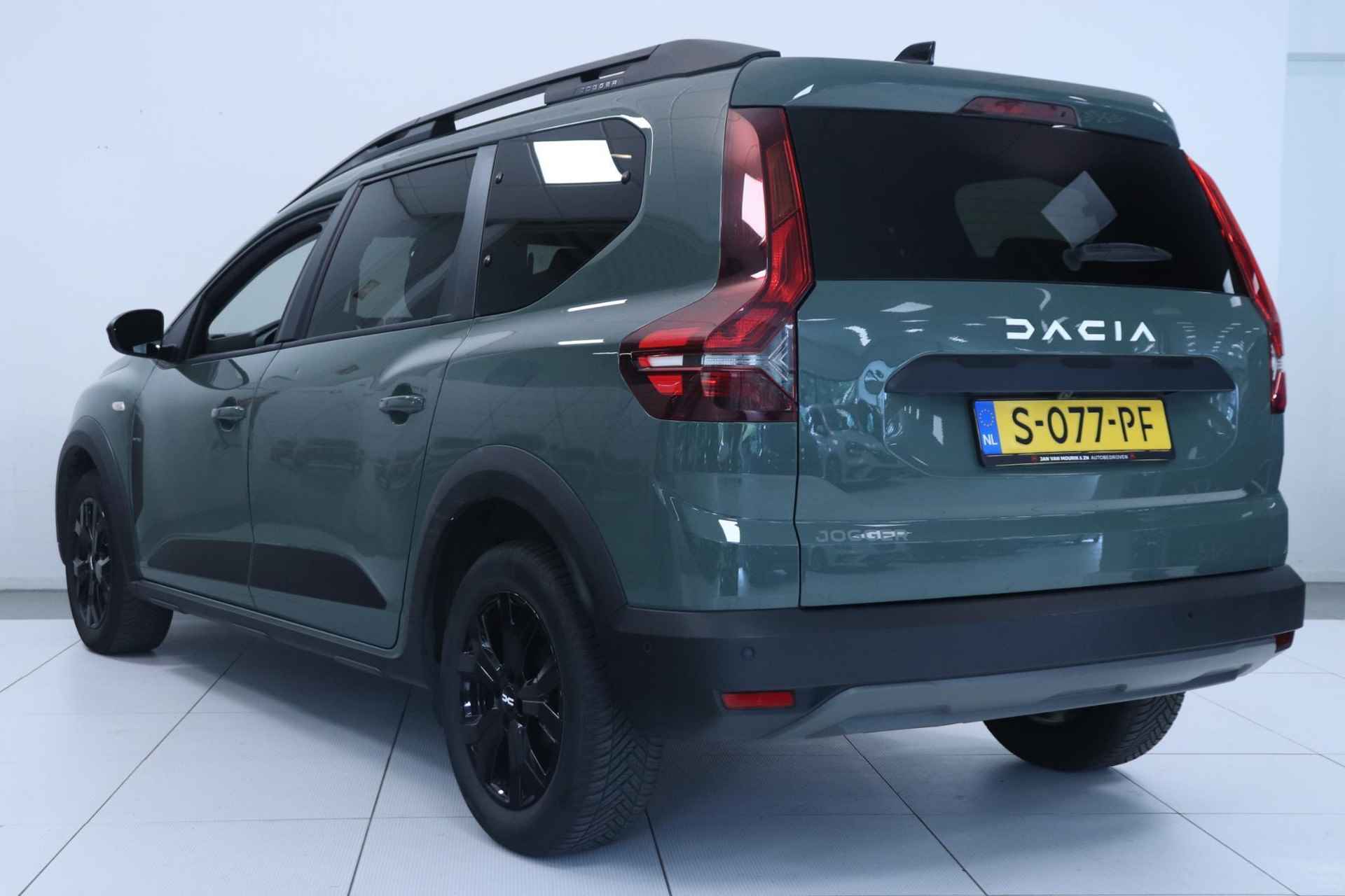 Dacia Jogger 1.0 TCe 110 Extreme | 7-Persoons | Navigatie | Dodehoekdetectie | All-Season banden - 7/33