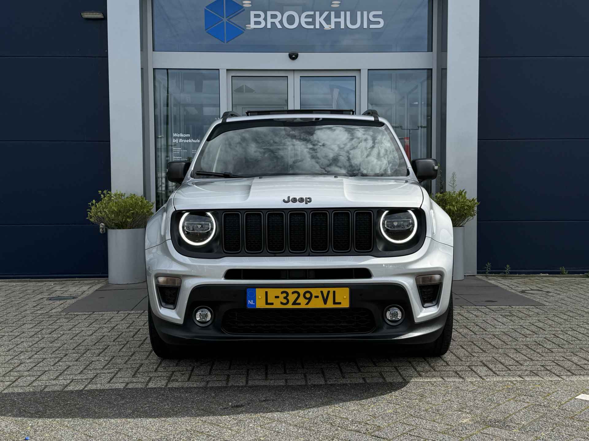 Jeep Renegade RENEGADE 1.3T 150PK DDCT S | Schuif\kantel dak | Navi | Sensoren V/A | ACC | Keyless | Carplay - 12/51