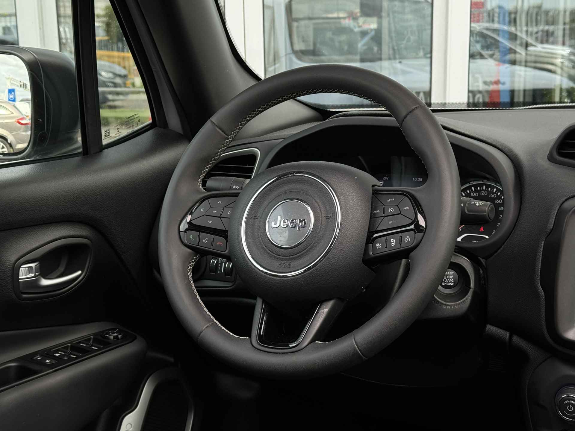 Jeep Renegade RENEGADE 1.3T 150PK DDCT S | Schuif\kantel dak | Navi | Sensoren V/A | ACC | Keyless | Carplay - 44/51