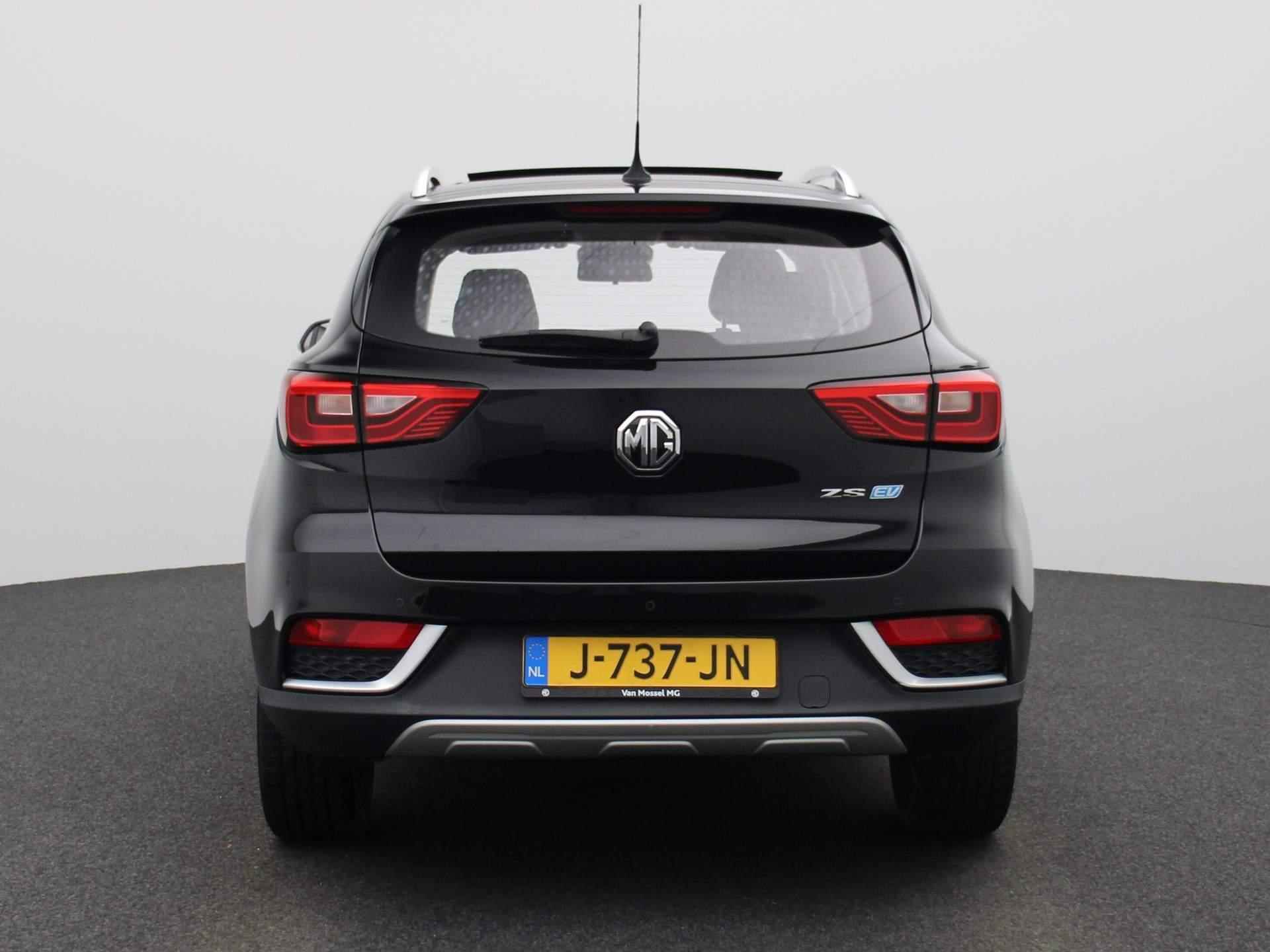 MG ZS EV Luxury 45 kWh | Leder | Navi | Airco | Schuifdak | LMV | Cam | - 5/39