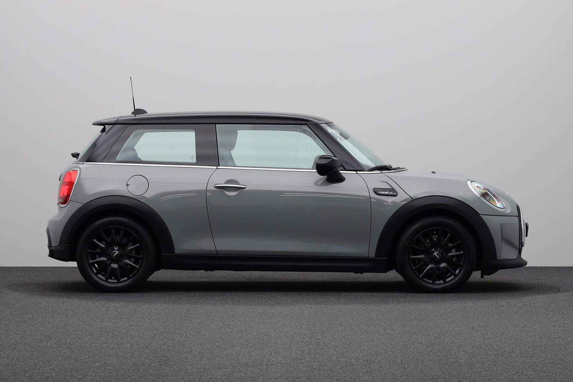 MINI 3-deurs 1.5 Cooper Camden Edition | Elektrisch inklapbare buitenspiegels | Leder sportstuurwiel | Sportstoelen | - 10/24