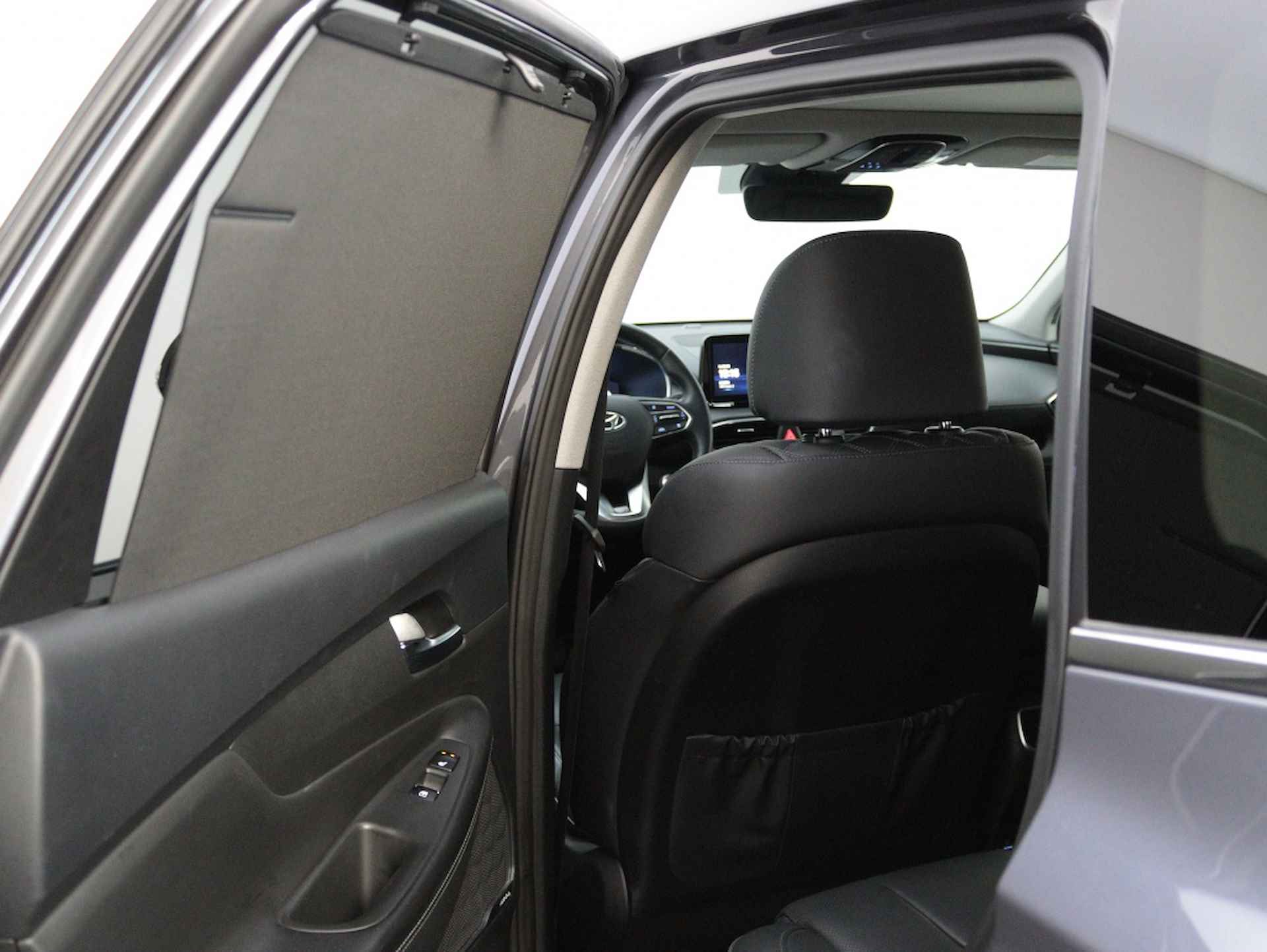 Hyundai Santa Fe 1.6 T-GDI HEV PrSk7p | 360 Camera | Panorama dak | Carplay | Tre - 18/59