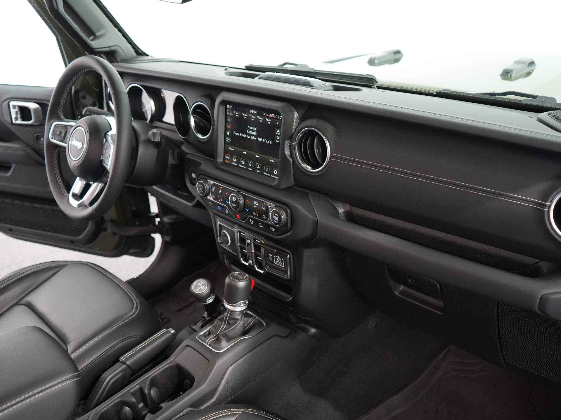 Jeep Wrangler Unlimited 4xe 380 Sahara | Automaat | | Leder | Camera V+A | Carplay | Navigatie | - 12/32