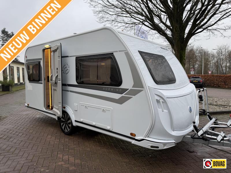 Knaus Sudwind 450 FU Mover,Voortent!