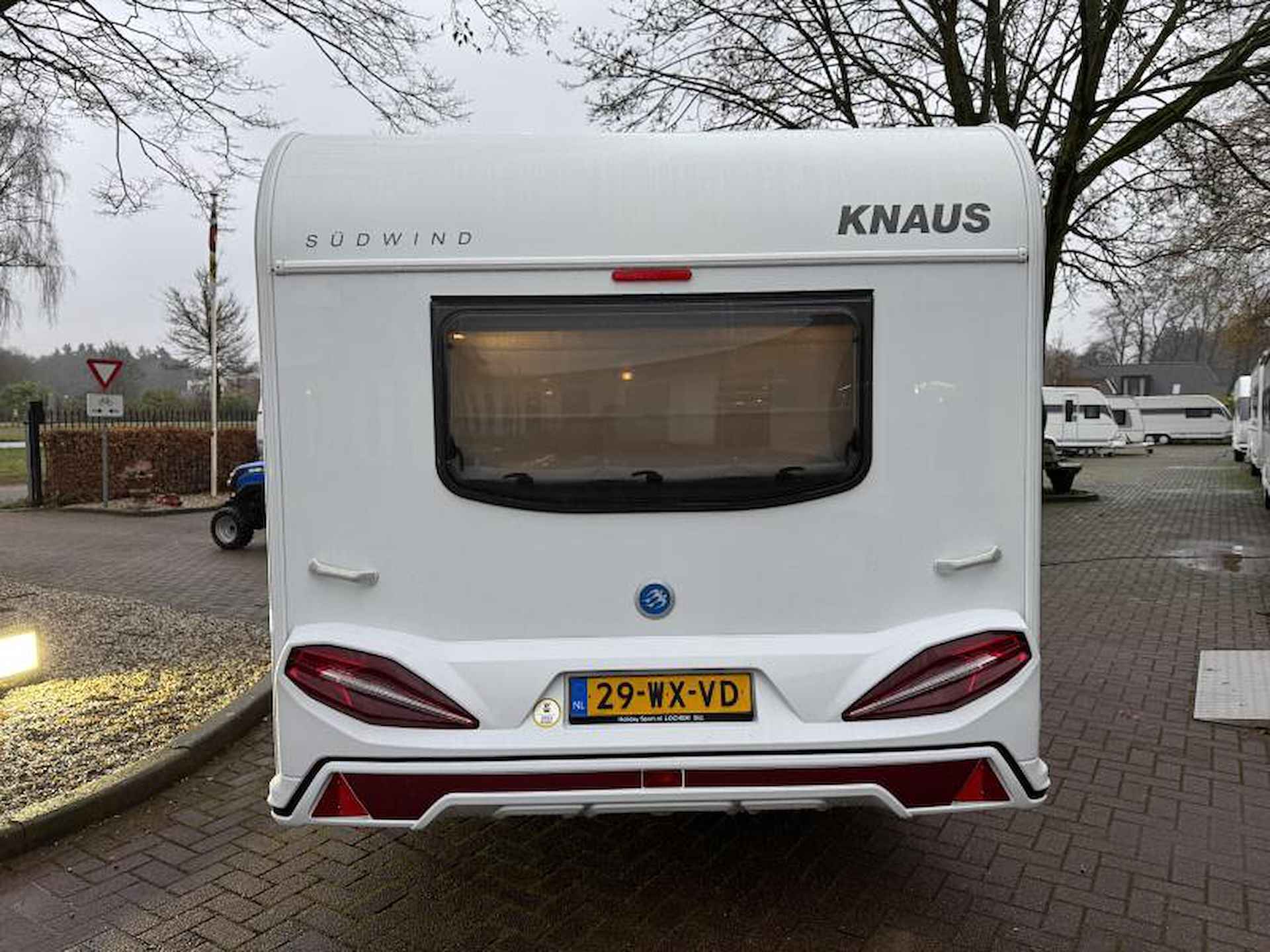 Knaus Sudwind 450 FU Mover,Voortent! - 4/12