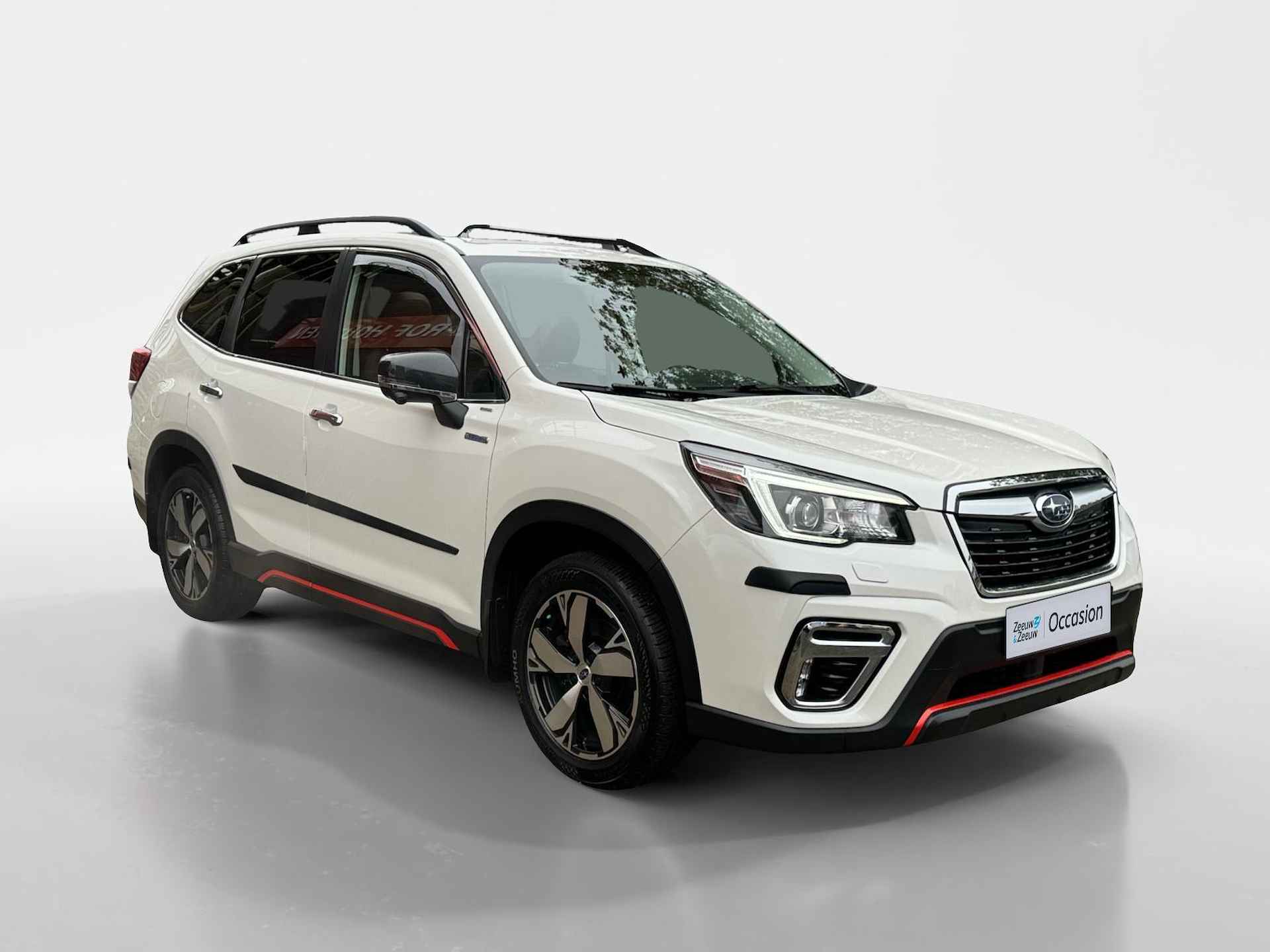 Subaru Forester 2.0i e-BOXER First Edition |Zeer nette auto|Lederen stoelen met memory|Panoramadak|Trekhaak|Elektr.achterklep| - 7/33