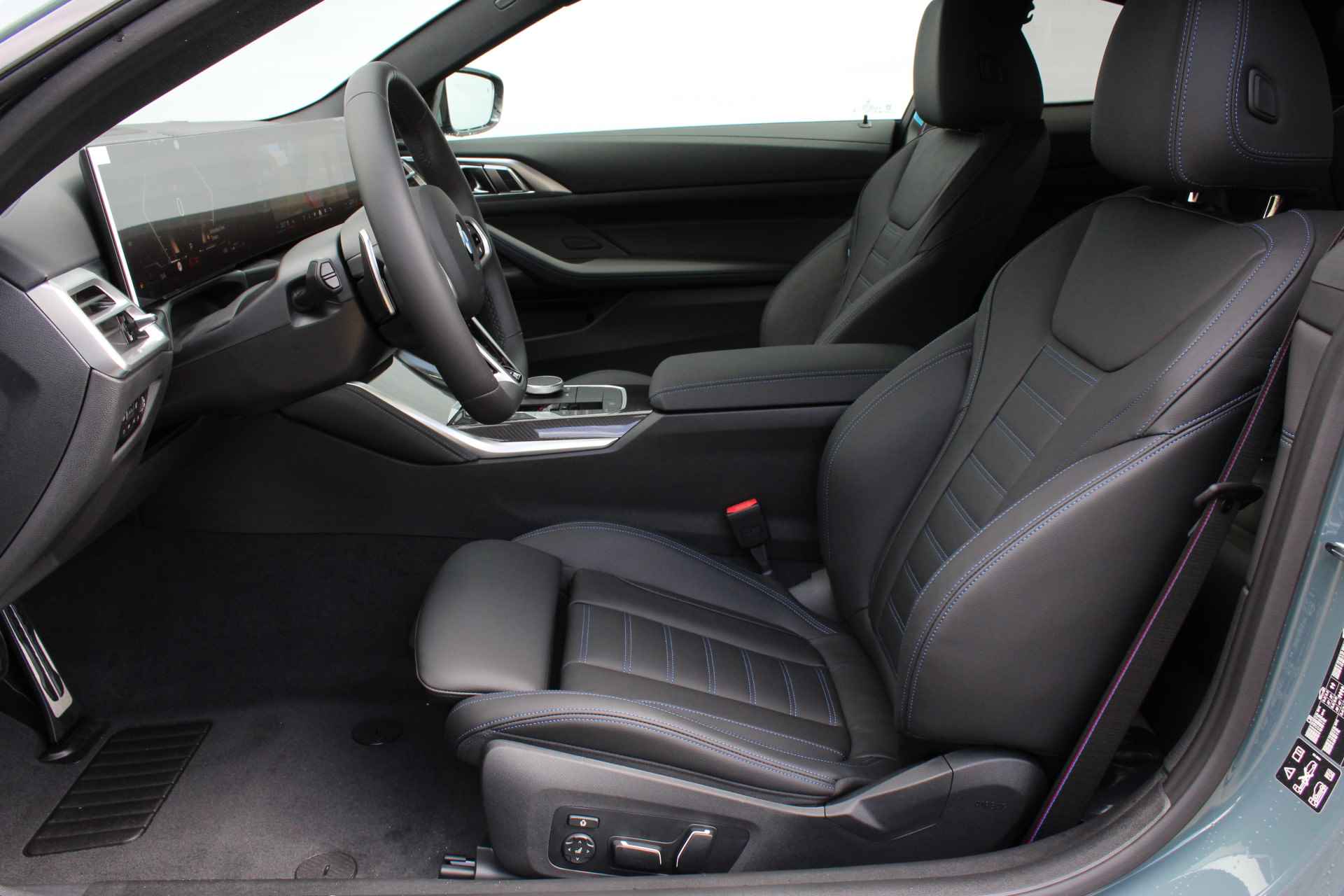 BMW 4 Serie Gran Coupé 430i xDrive High Executive M Sport Automaat / Schuif-kanteldak / Adaptieve LED / Parking Assistant Plus / Driving Assistant Professional / Comfort Access - 15/32