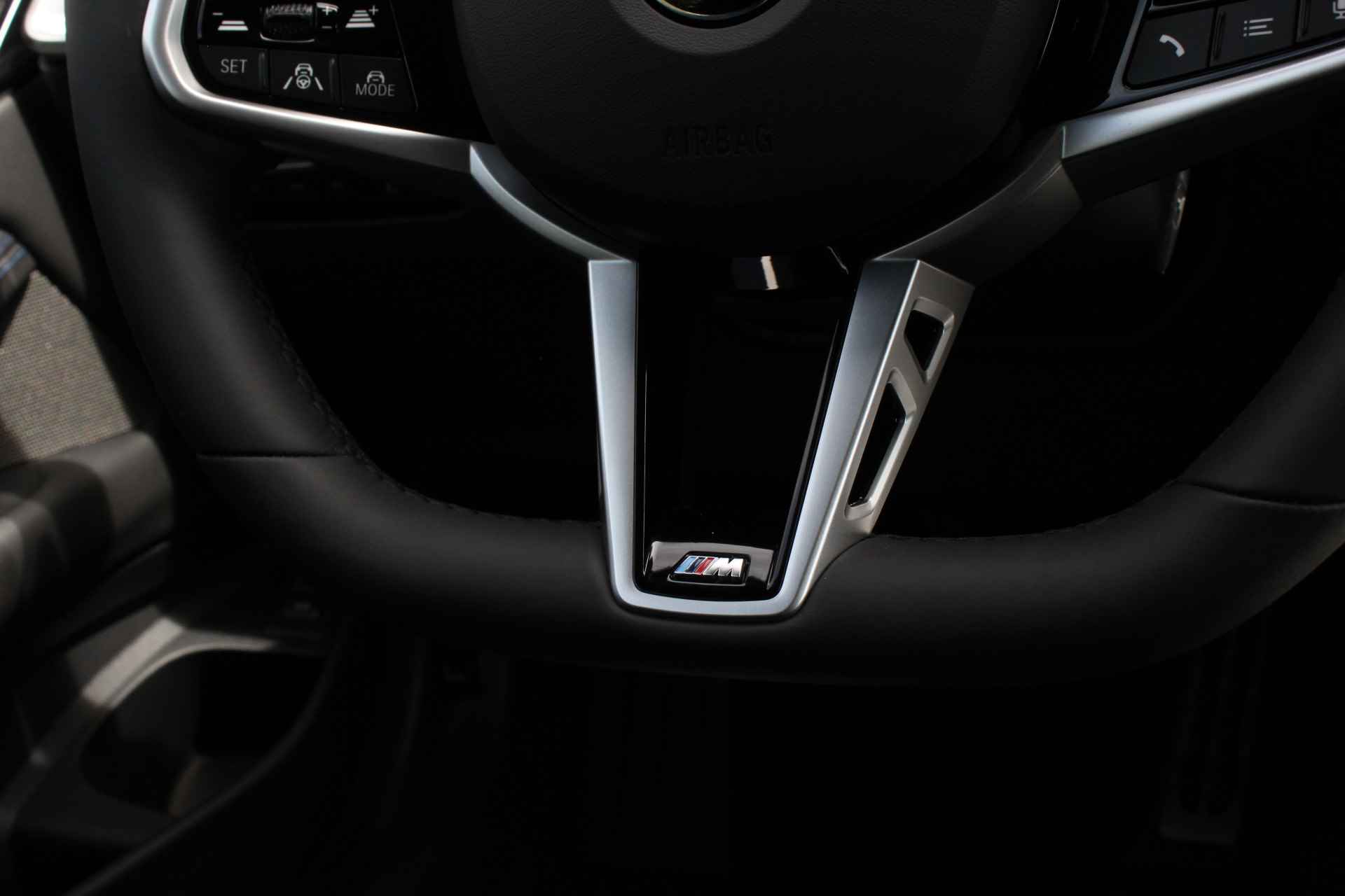 BMW 4 Serie Gran Coupé 430i xDrive High Executive M Sport Automaat / Schuif-kanteldak / Adaptieve LED / Parking Assistant Plus / Driving Assistant Professional / Comfort Access - 30/32