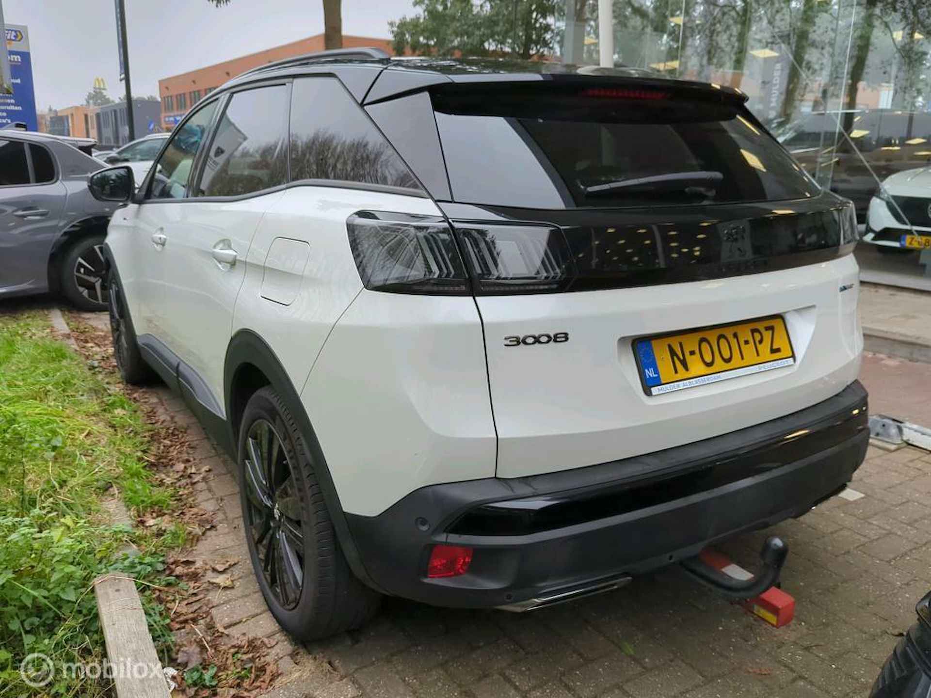 PEUGEOT 3008 225 PK HYBRID GT PANODAK 12 MND BOVAG RIJKLAAR PRIJS - 6/16