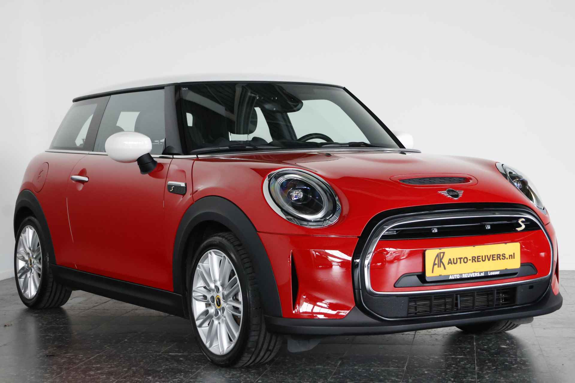 MINI SE Electric Collection 33 kWh / LED / Navi / Apple CarPlay / Cam / Cruisecontrol - 4/23