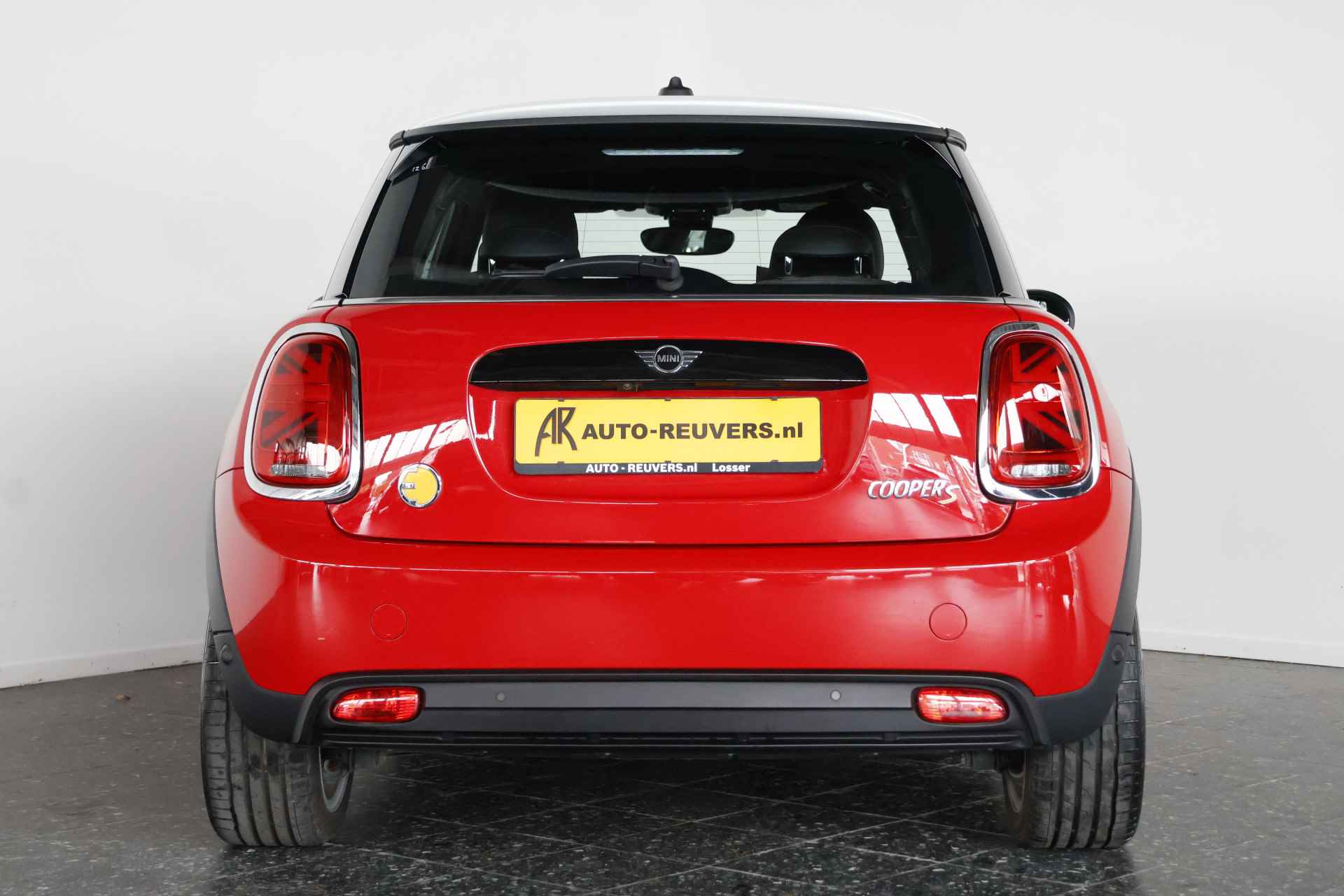 MINI SE Electric Collection 33 kWh / LED / Navi / Apple CarPlay / Cam / Cruisecontrol - 8/23