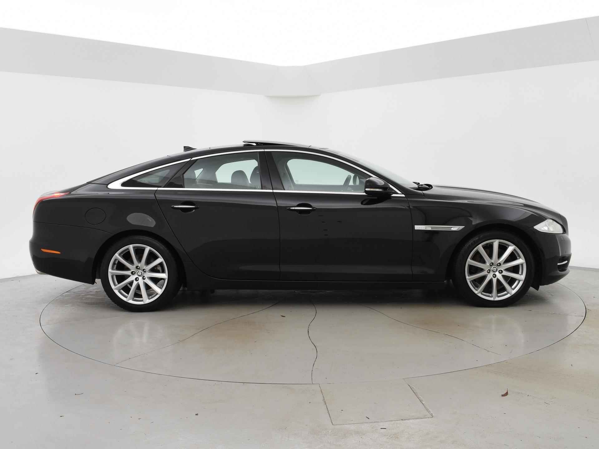 Jaguar XJ 3.0 V6D 275 PK AUT. *INCL. BTW* + PANORAMADAK / STOELVERW. V+A / CAMERA - 11/40