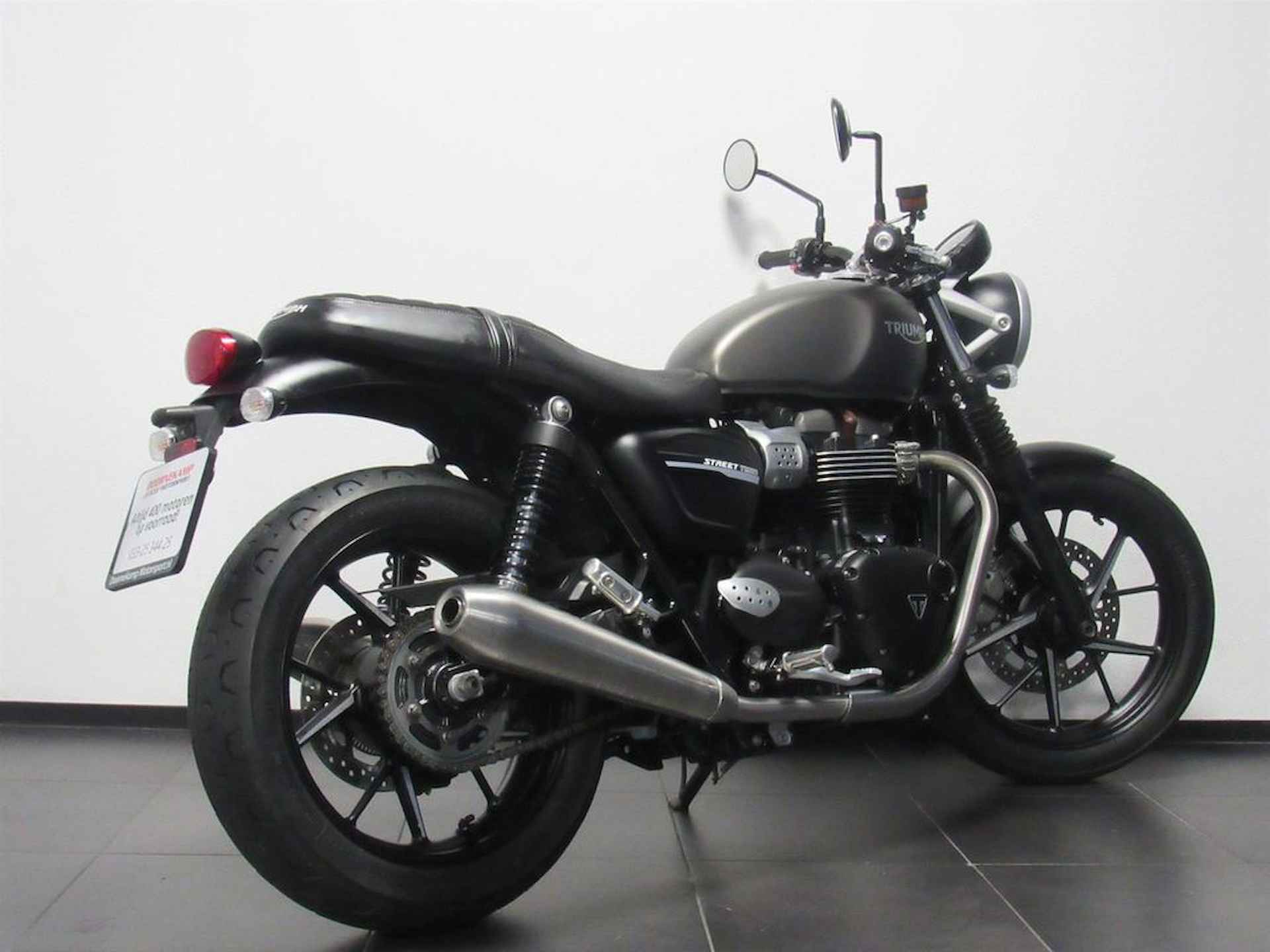 Triumph STREET TWIN - 6/6