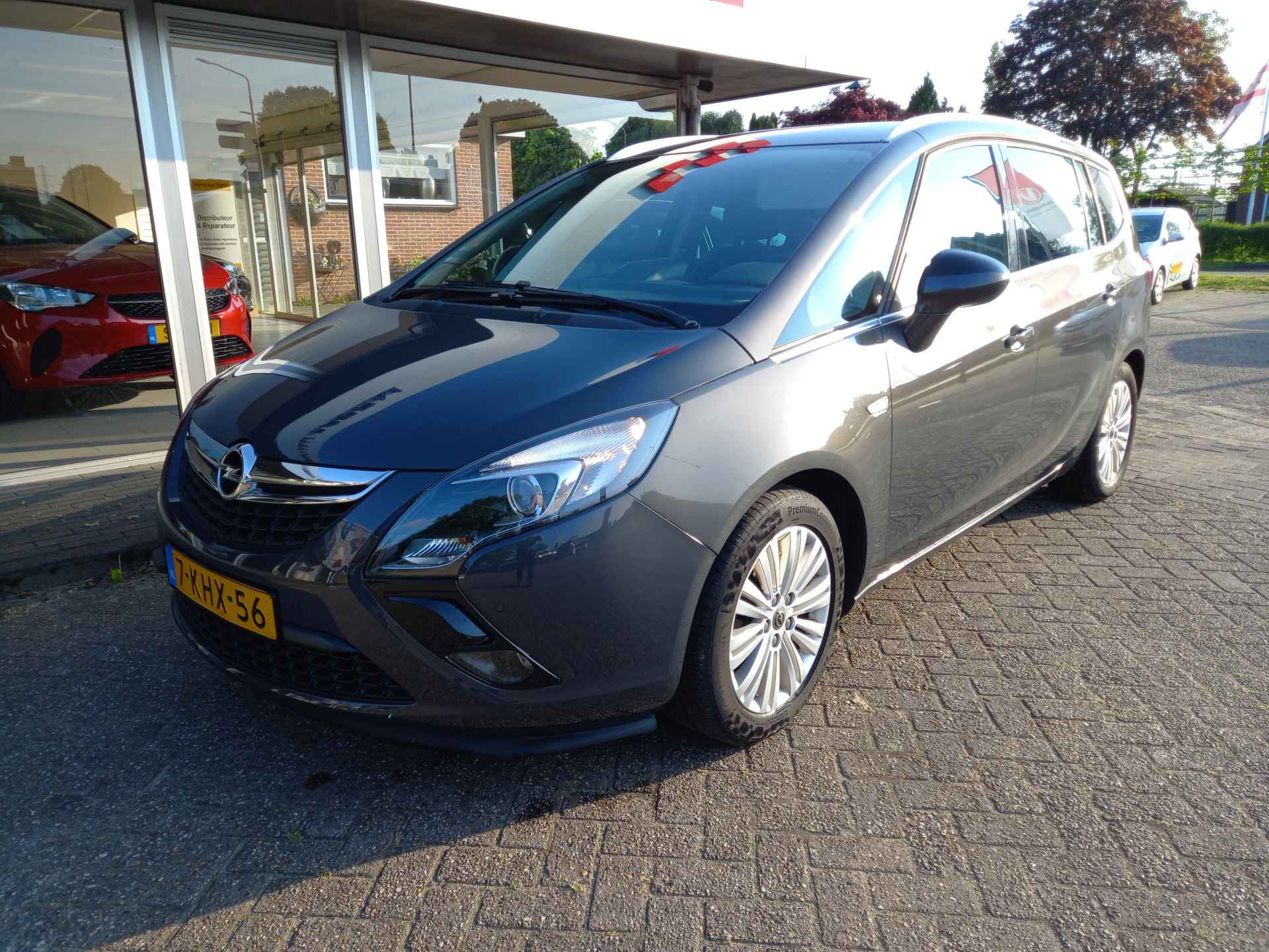 Opel Zafira Tourer 1.4 Design Edition 7p. Navigatie, Cruise Ctrl, ECC, Parkeersensoren V-A, Trekhaak , 7 persoons uitvoering PRIJS RIJKLAAR - 3/26