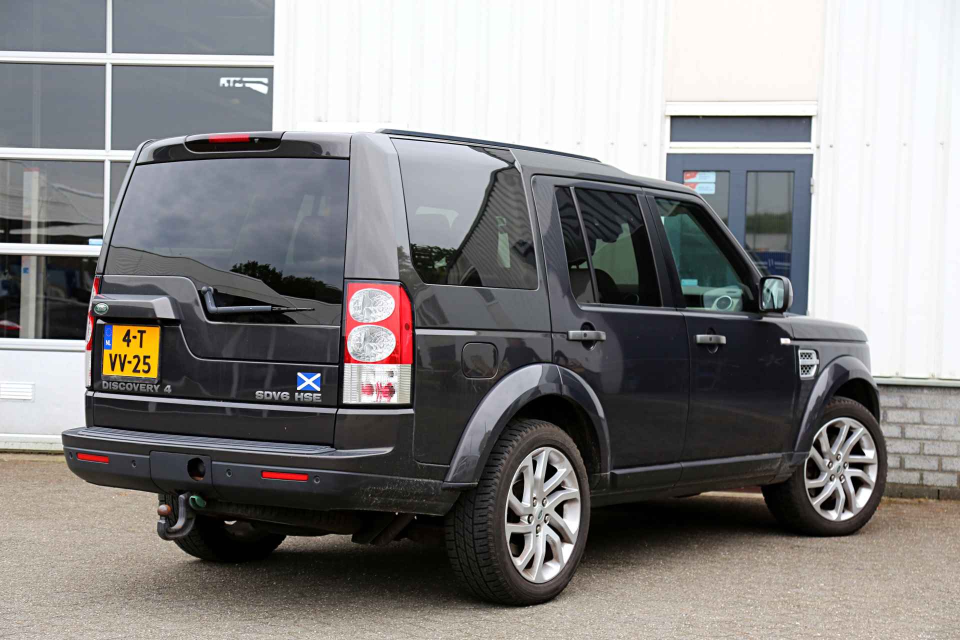 Land Rover Discovery 4 3.0 SDV6 HSE Luxury Edition 7P.*Perfect Onderh.*3x Pano/Leder/Stoelverw.V+A/Stuurverw./Trekhaak/Camera/Xenon/H&K/Keyless Entry - 2/18