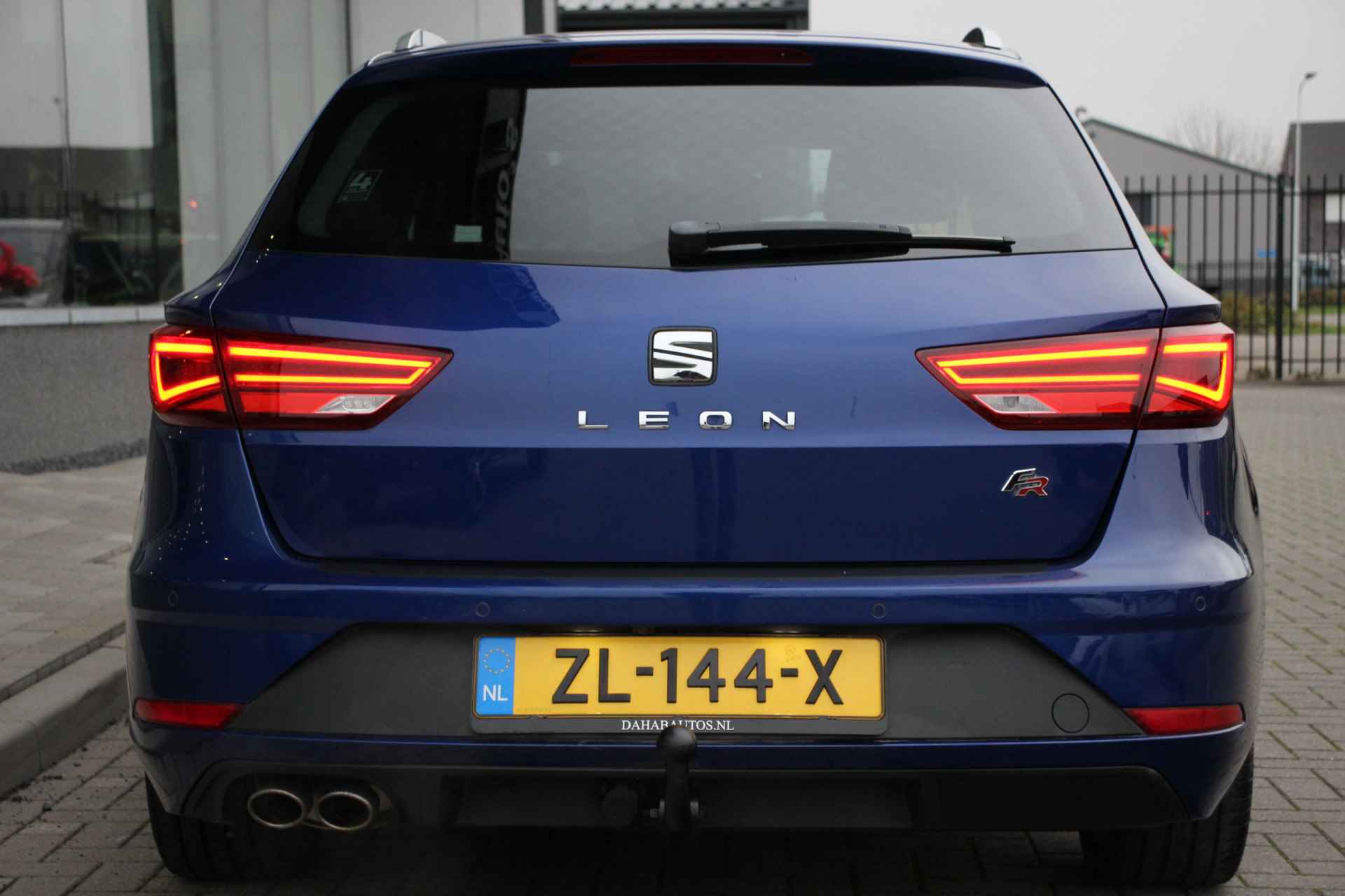 SEAT León ST 1.5 TSI FR Business Intense | Matrix Led | App Connect | Camera | Sfeerverichting - 14/34