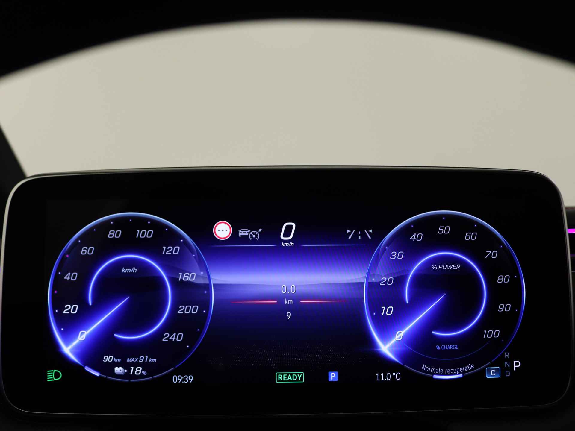 Mercedes-Benz EQE 350 AMG Line 91 kWh | Premium Pack | Nightpakket | Luchtvering | Verwarmd stuurwiel | Rijassistentiepakket plus | Burmester® 3D-Surround sound system | USB-pakket plus | - 7/42